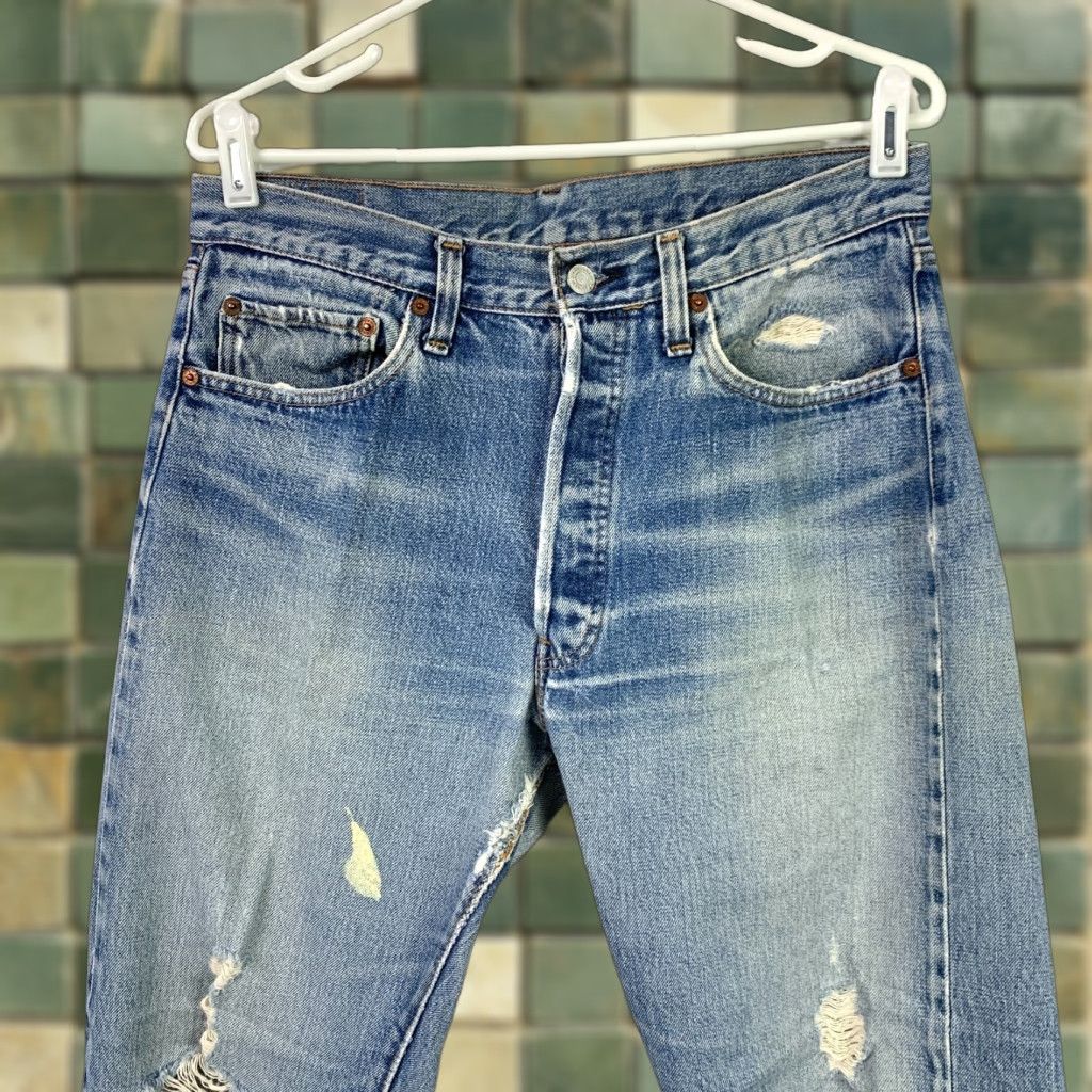 Levi's VINTAGE Levi's 501 Jeans Men Regular Fit 34x32.5 Blue Denim Cotton Button Fly 1978 Redline Selvedge USA 90s Style Size US 34 / EU 50 - 1 Thumbnail