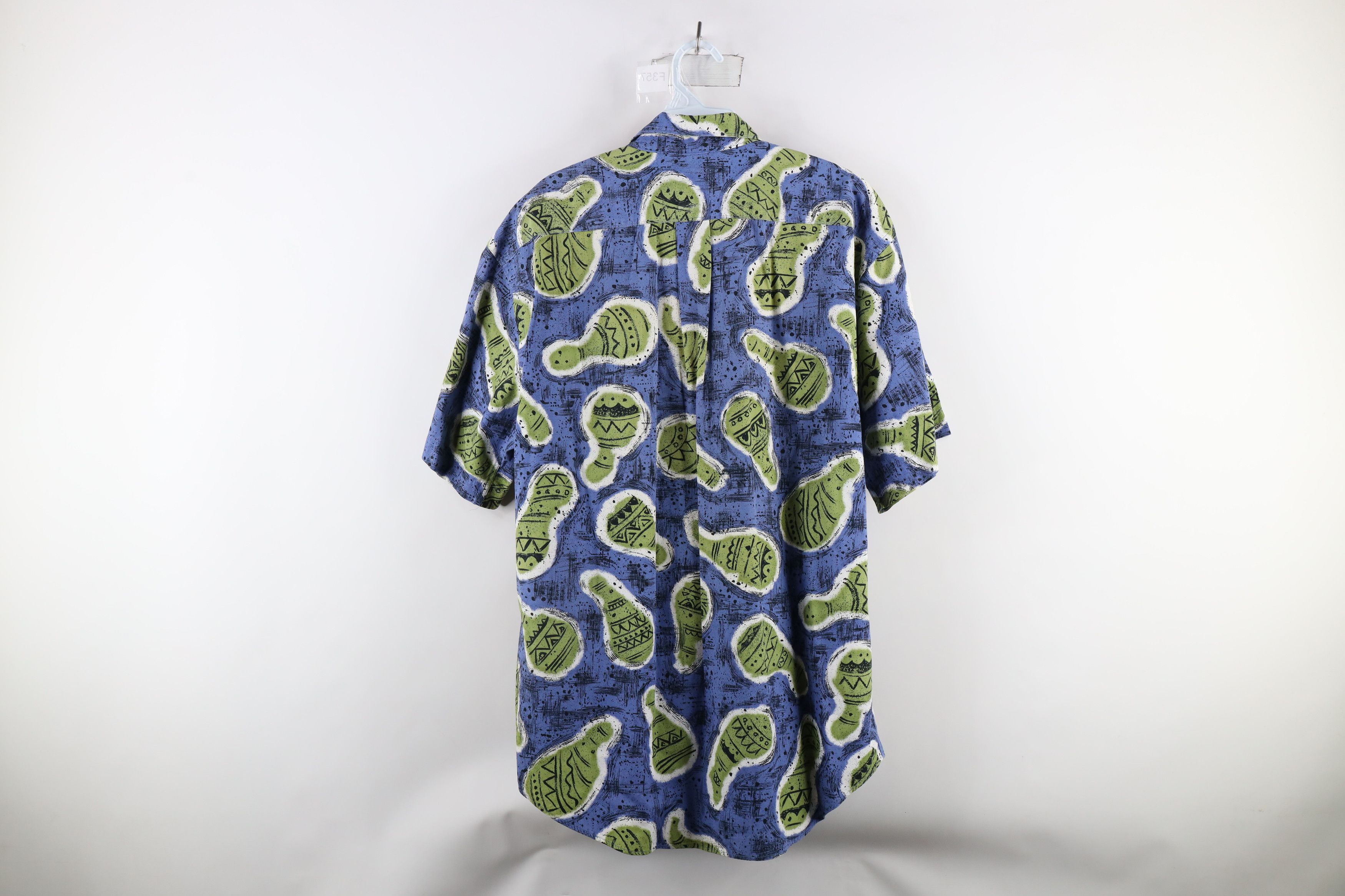 Vintage Vintage 90s Streetwear Geometric Collared Button Shirt USA Size US M / EU 48-50 / 2 - 9 Thumbnail