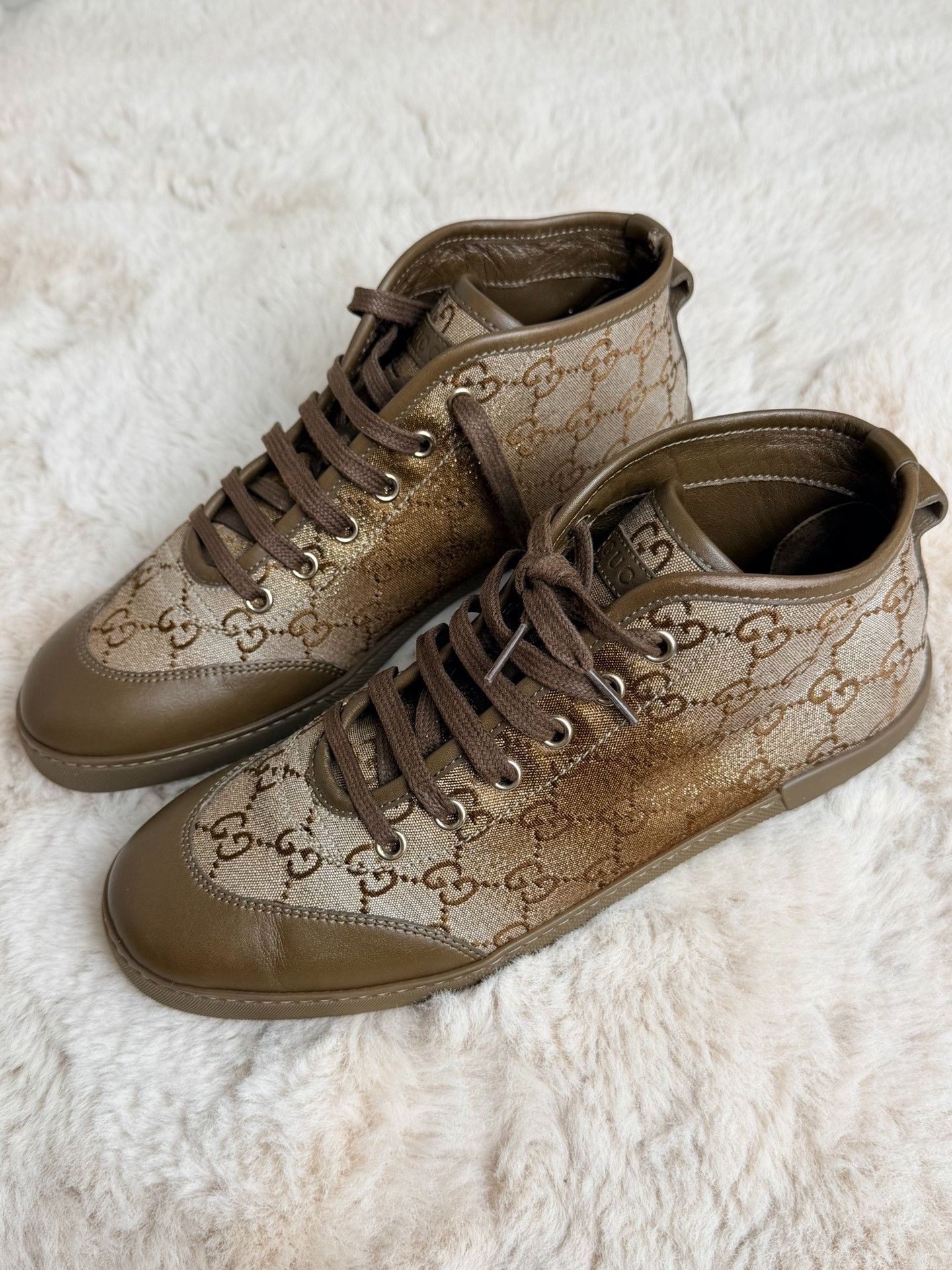 Gucci Gucci Hitop Sneakers us_7 Women Size US 7 / IT 37 - 1 Thumbnail