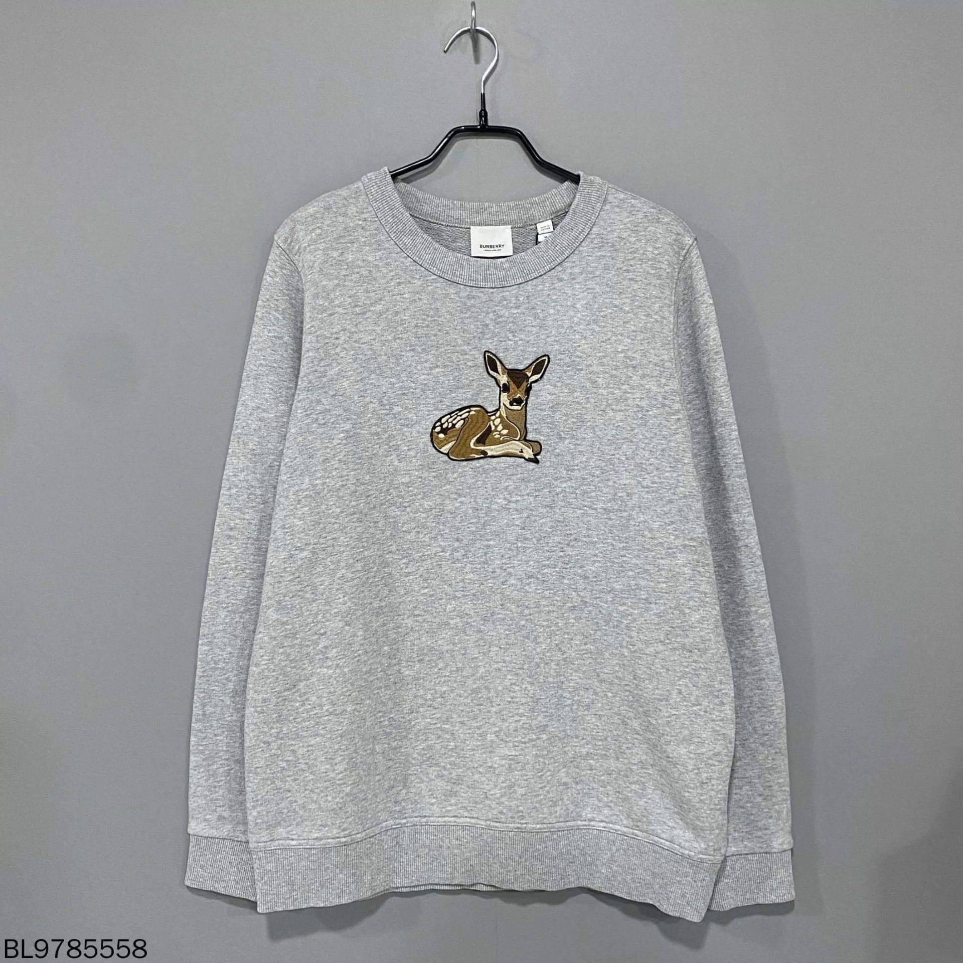 Burberry Burberry Deer Embroidered Logo Sweatshirt Size US M / EU 48-50 / 2 - 1 Thumbnail
