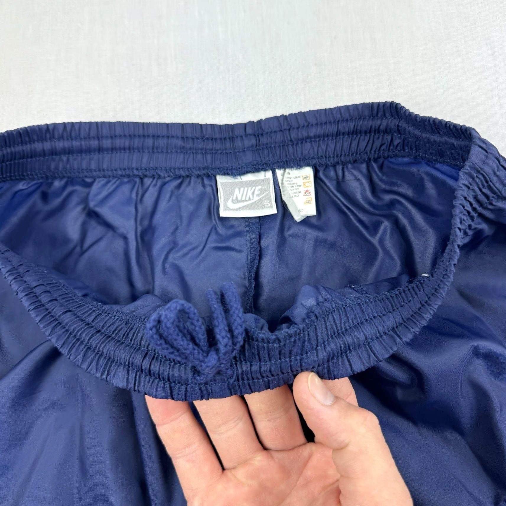 Nike VINTAGE Nike Track Pants Men S Blue 90s American Athletic Casual Sports Drawstring Pants Mens Size US 29 - 4 Thumbnail