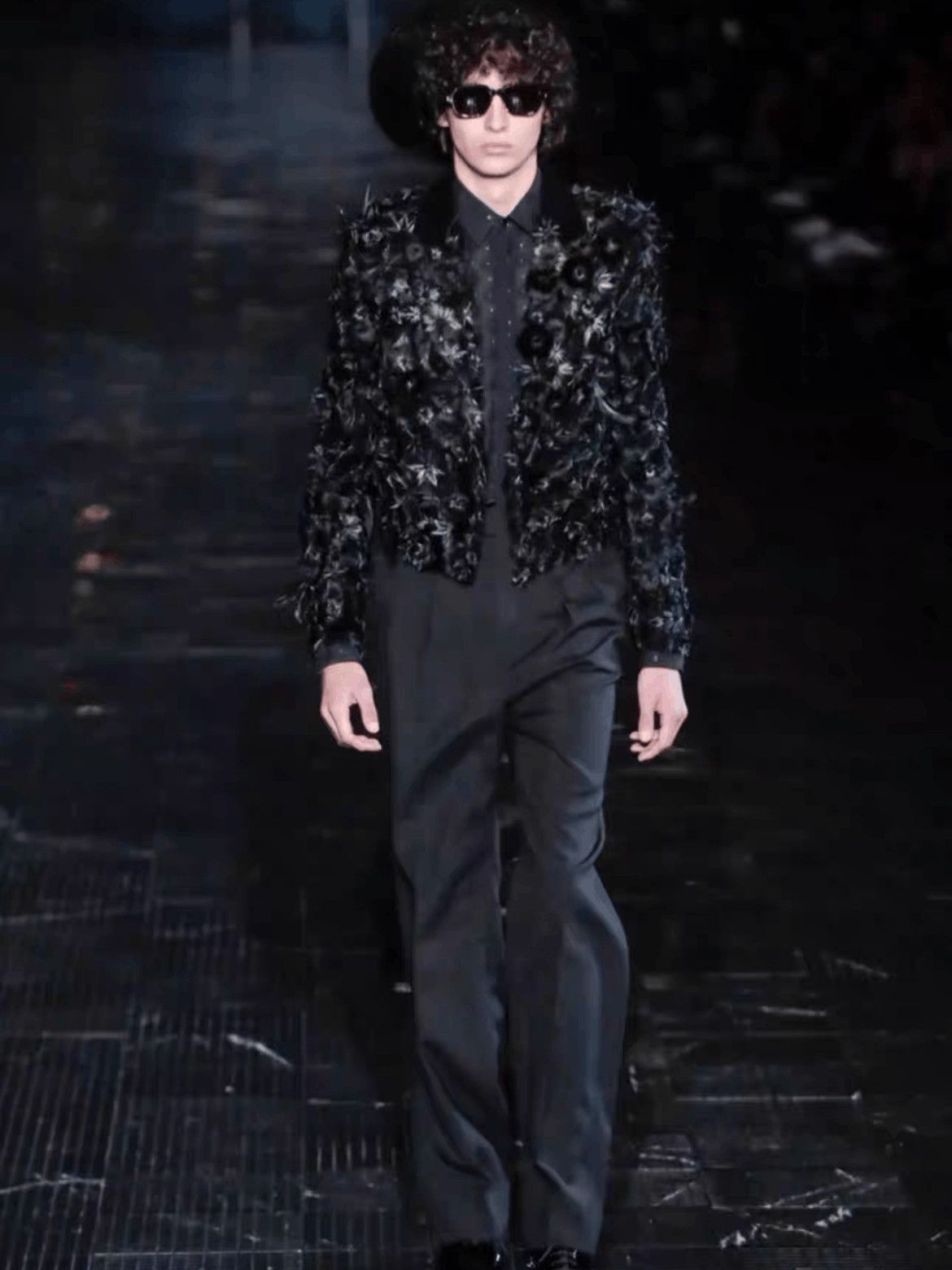 Saint Laurent Paris Sz 40 Saint Laurent Paris 19SS Runway Scale Shirt-2508 Size US L / EU 52-54 / 3 - 8 Thumbnail