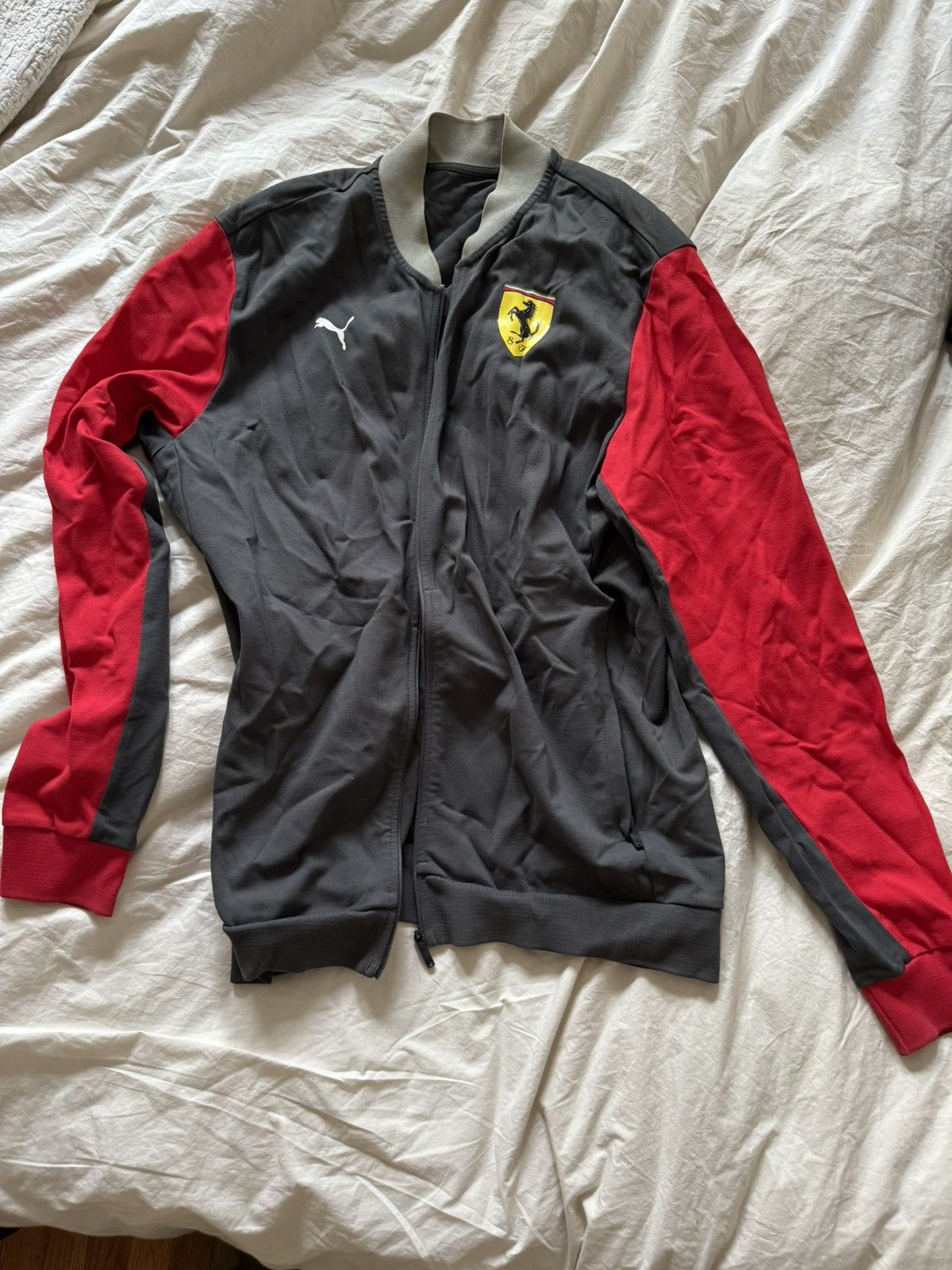 Ferrari × Puma Official Ferrari Racing Zip- Up with Red Sleeves Size US L / EU 52-54 / 3 - 1 Preview