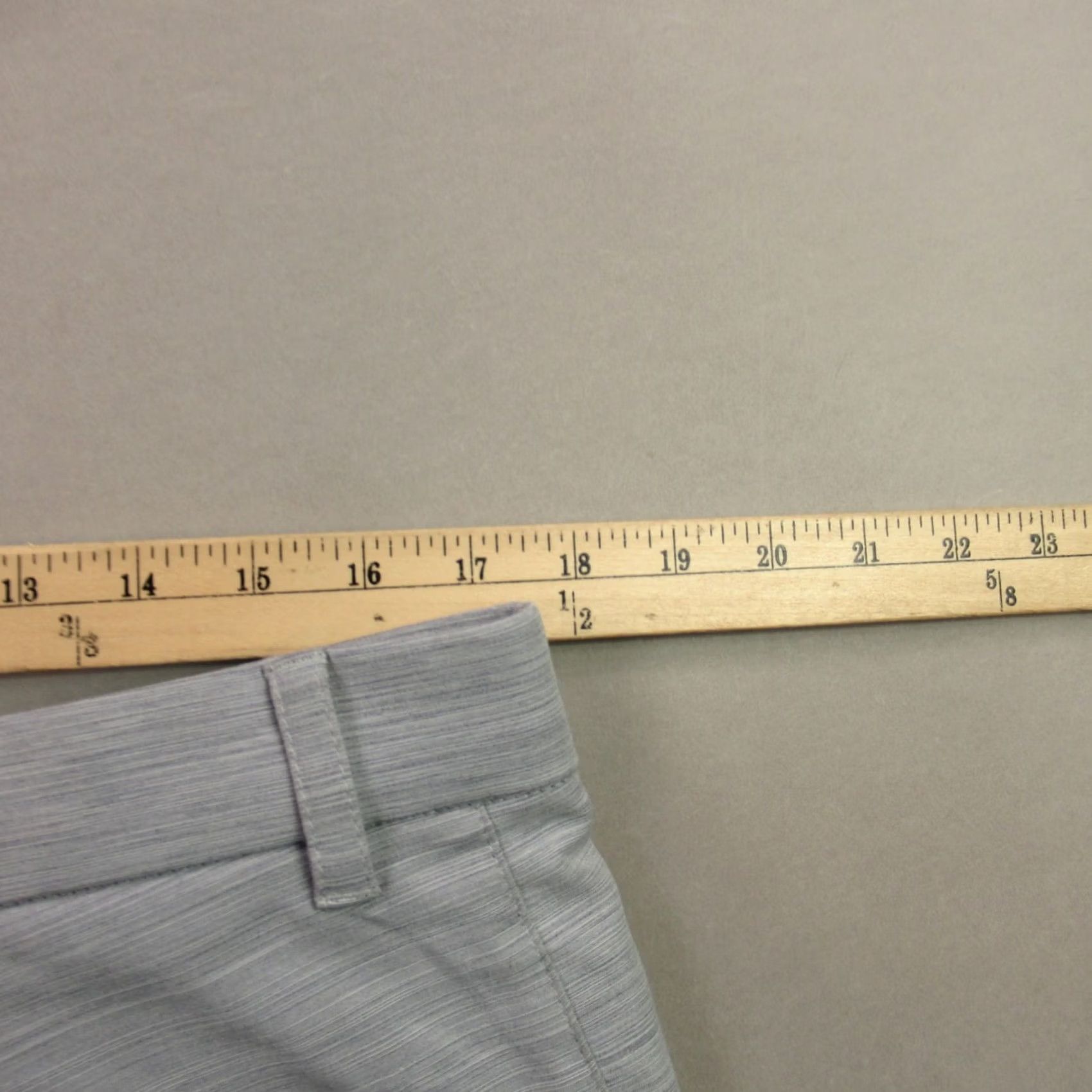 Vintage Chino Shorts 34 Gray Lightweight Casual Outdoors Pockets Button Mens Size US 34 / EU 50 - 6 Thumbnail