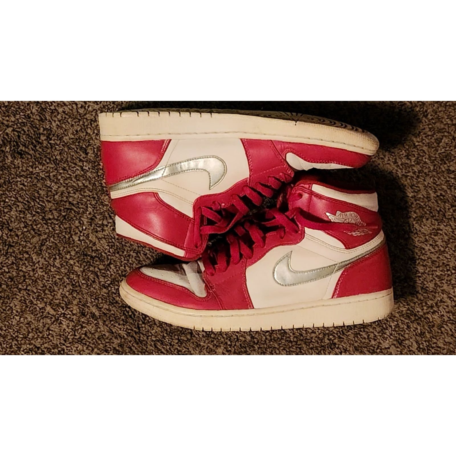 Jordan Brand Nike Air Jordan 1 Retro High Silver Medal Men 9.5 Red Leather Sneaker 2016 Retro Jordan 1 High Tops Mens Size US 10 / EU 43 - 2 Thumbnail