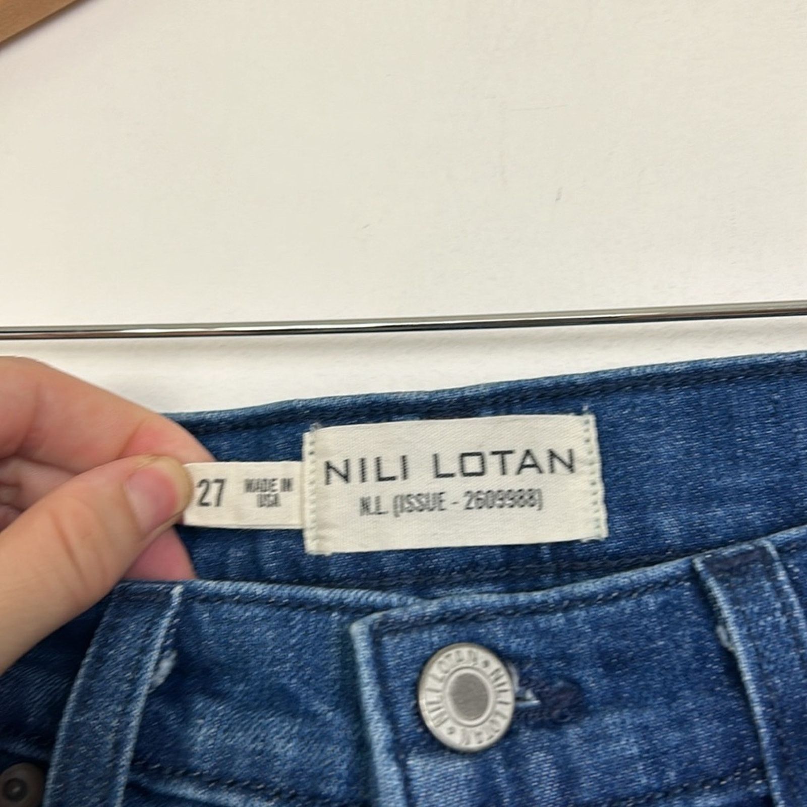 Nili Lotan Nili Lotan High Rise Boot Cut Jean Size 28" / US 6 / IT 42 - 4 Thumbnail