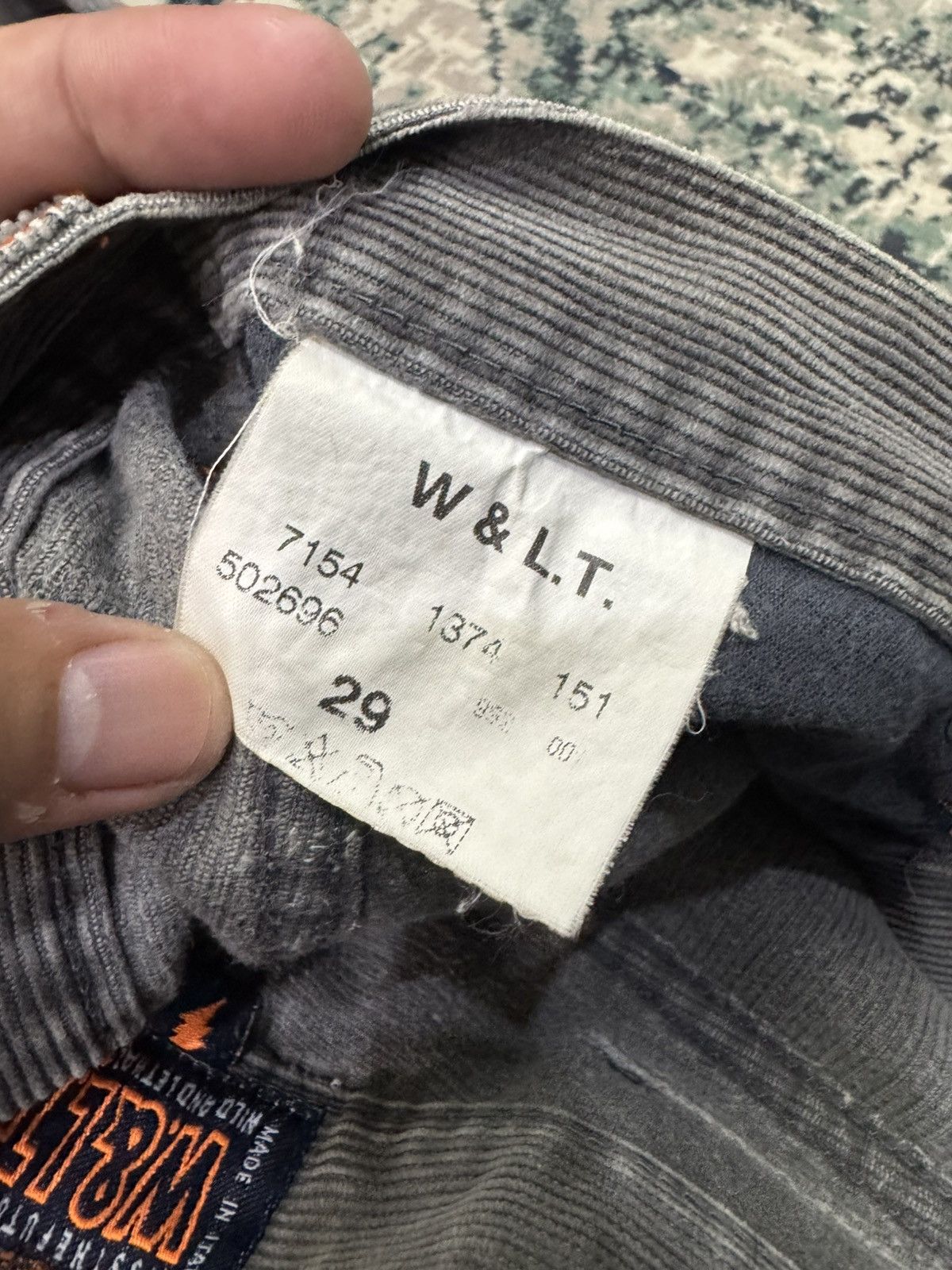 W&LT W&L.T. CORDUROY DISTRESSED PANTS JEANS Size US 31 - 4 Thumbnail