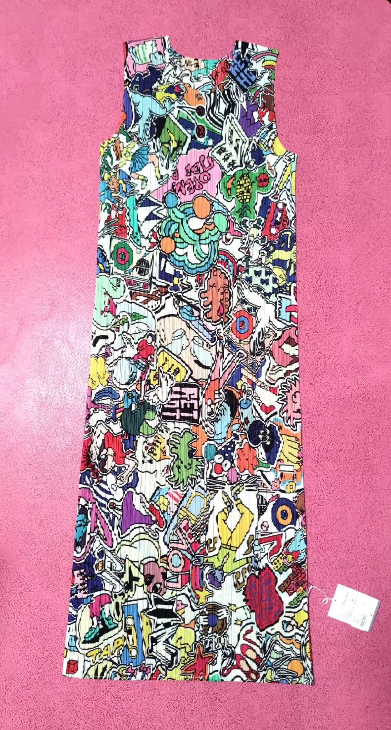 Issey Miyake Issey Miyake size:2 Colorful comic dress Size M / US 6-8 / IT 42-44 - 2 Thumbnail