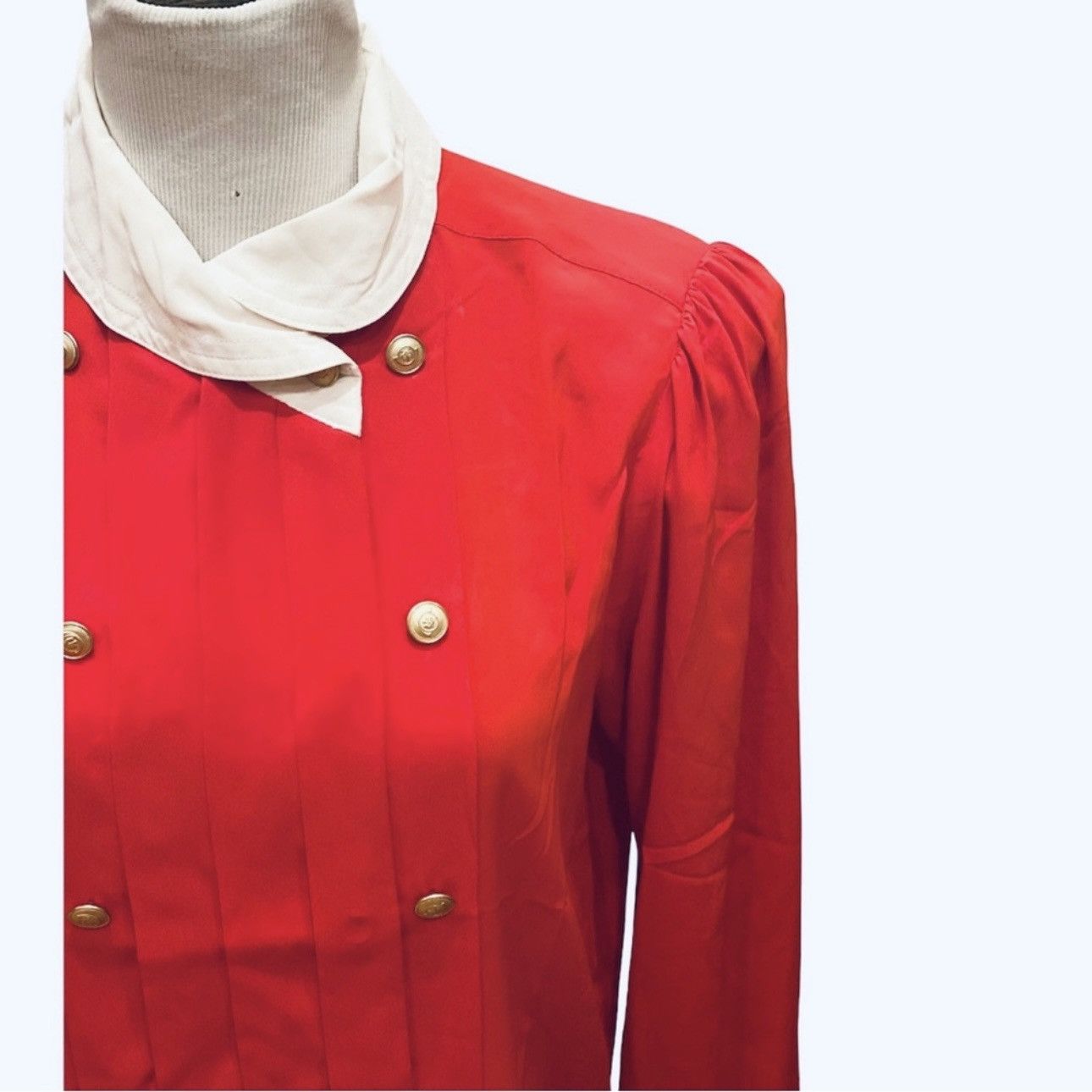 Vintage Vintage 80s 90s Pleat Front Blouse Double Breasted Red 6 Size M / US 6-8 / IT 42-44 - 1 Thumbnail