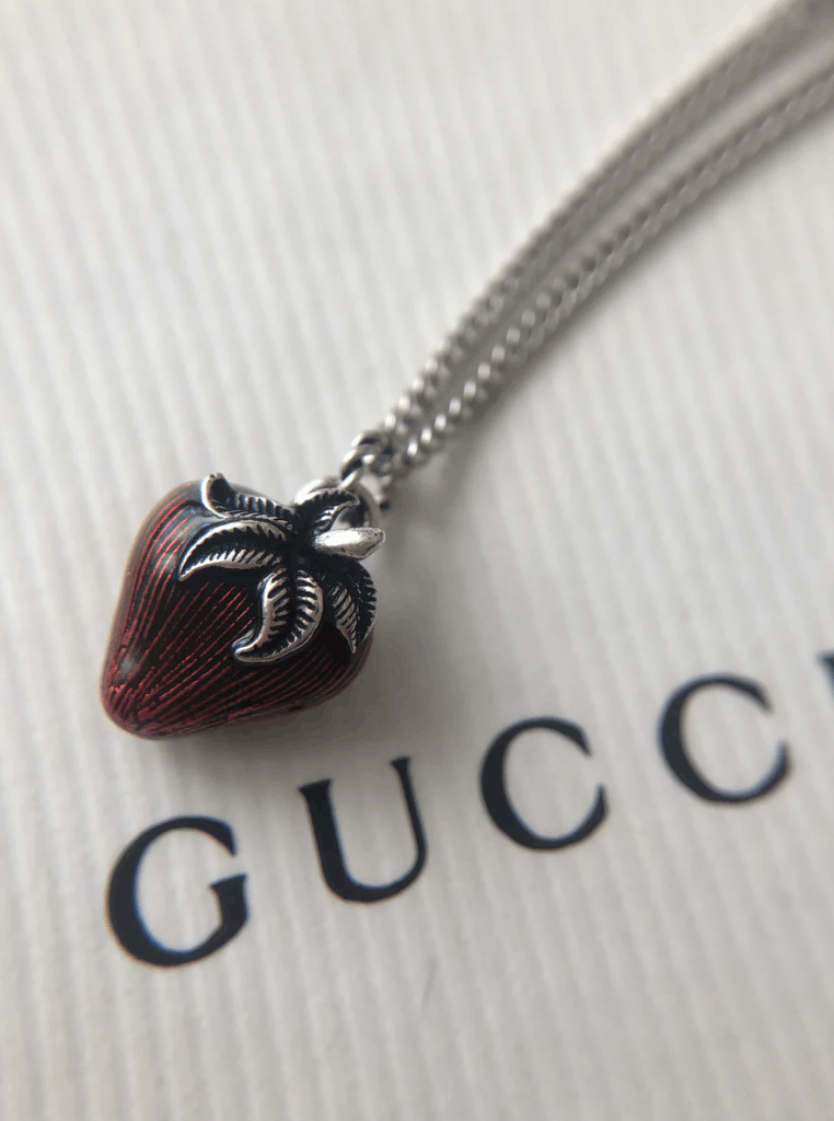 Gucci Gucci Interlocking GG Strawberry Necklace in Sterling Silver Size ONE SIZE - 1 Thumbnail