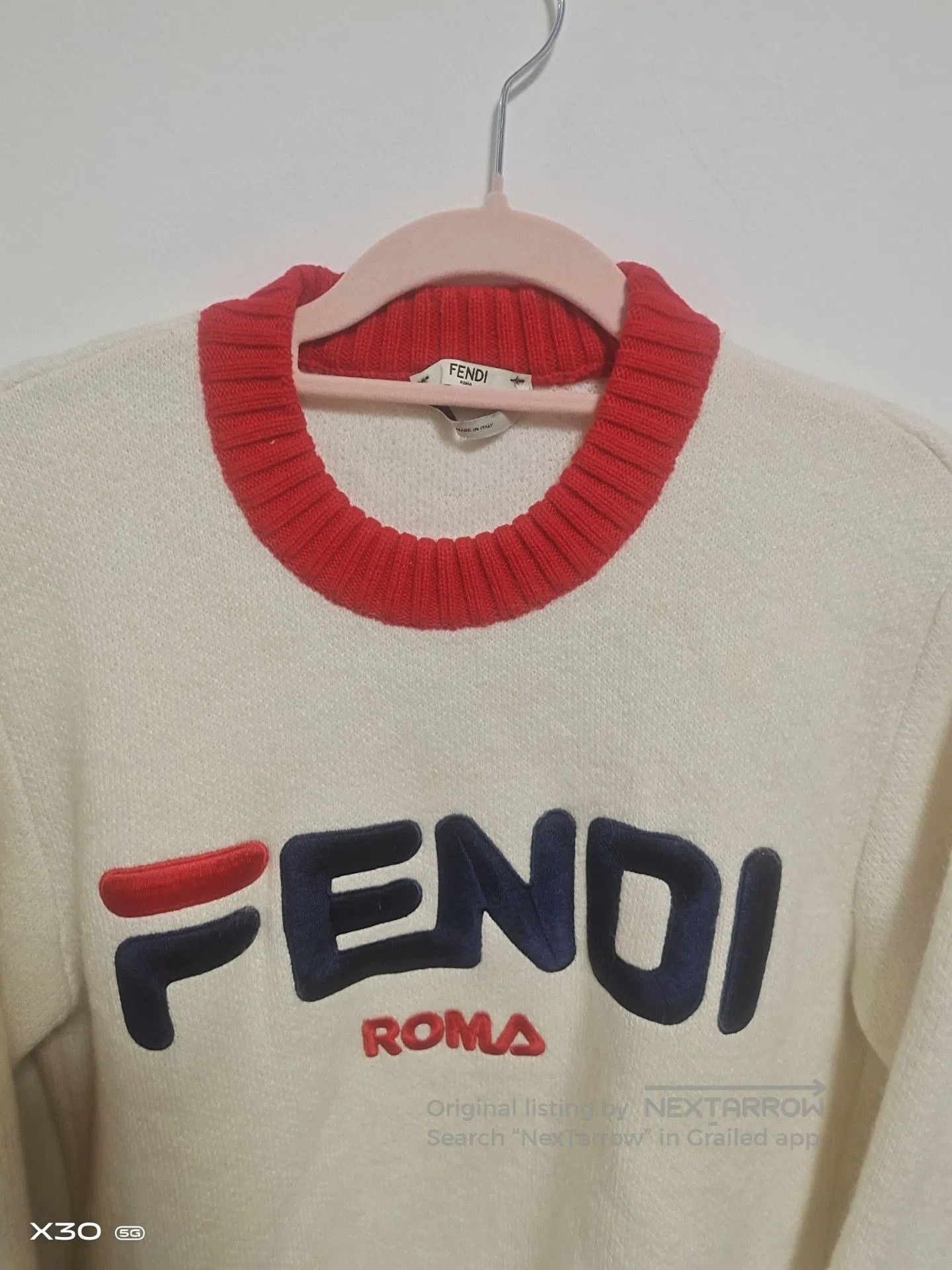 Fendi Fendi Beige Sweater Red Neck Trim. Size M / US 6-8 / IT 42-44 - 2 Thumbnail
