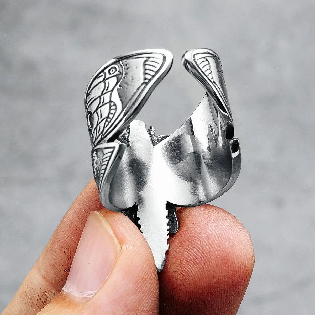 Jewelry Skull Moth Ring Streetwear Jewelry Fashion Gift Size ONE SIZE - 5 Thumbnail