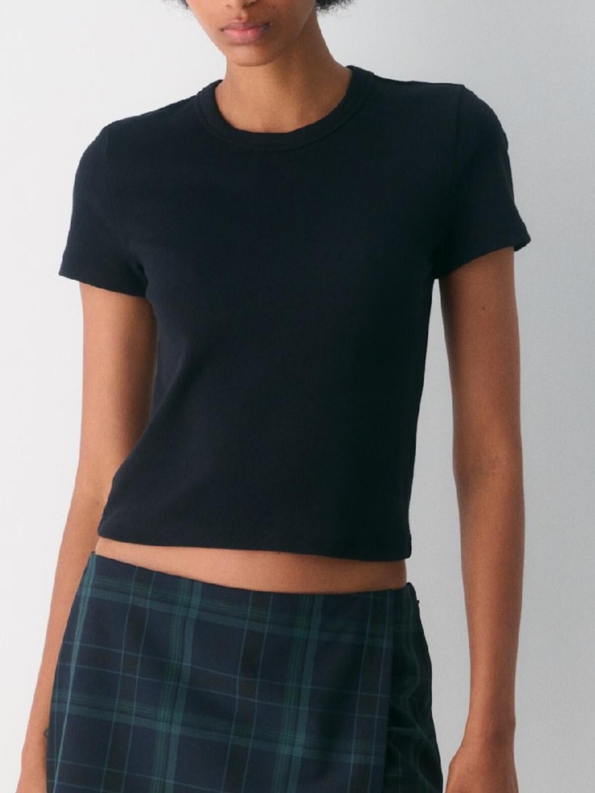 Other Sunday Best / BestHug Little Ribbed T-Shirt / Black Size S / US 4 / IT 40 - 7 Thumbnail
