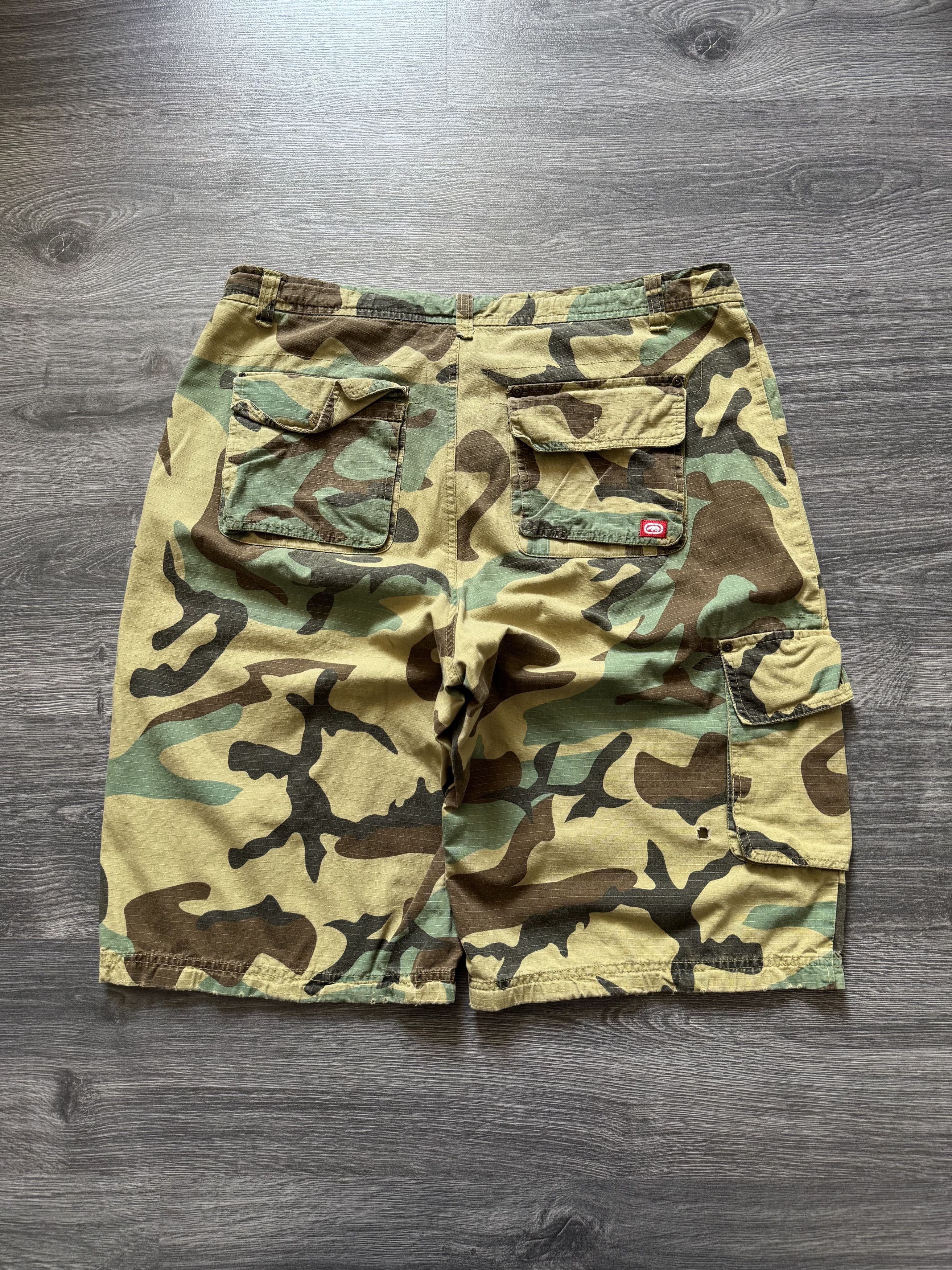 Ecko Unltd. Y2k Ecko Unltd cargo Camo Rap wide shorts military hip hop Size US 36 / EU 52 - 2 Thumbnail