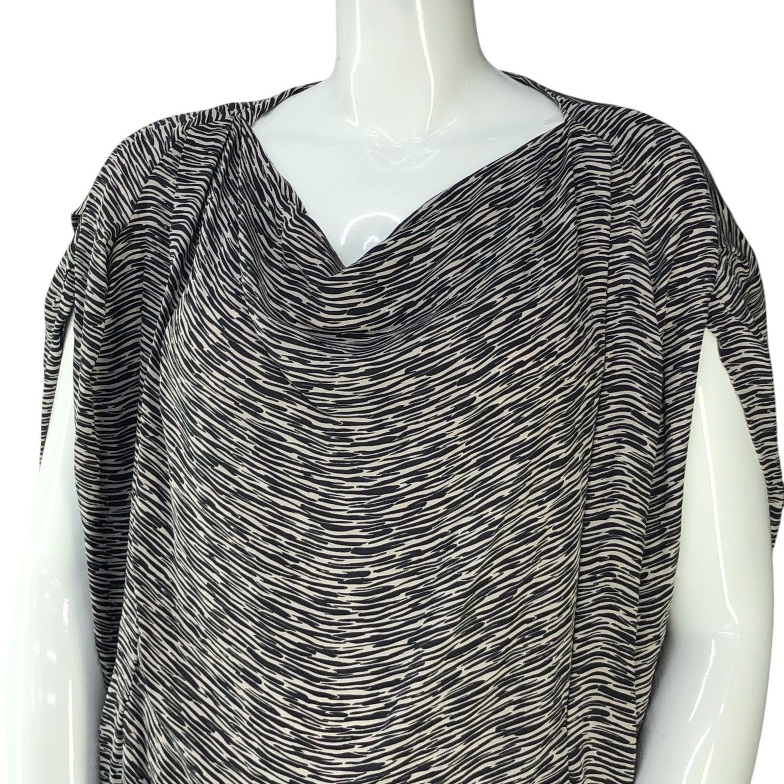 Nicole Farhi Nicole Farhi Size 12 Dress Shift Silk Drape Neck POCKETS Size XL / US 12-14 / IT 48-50 - 2 Thumbnail
