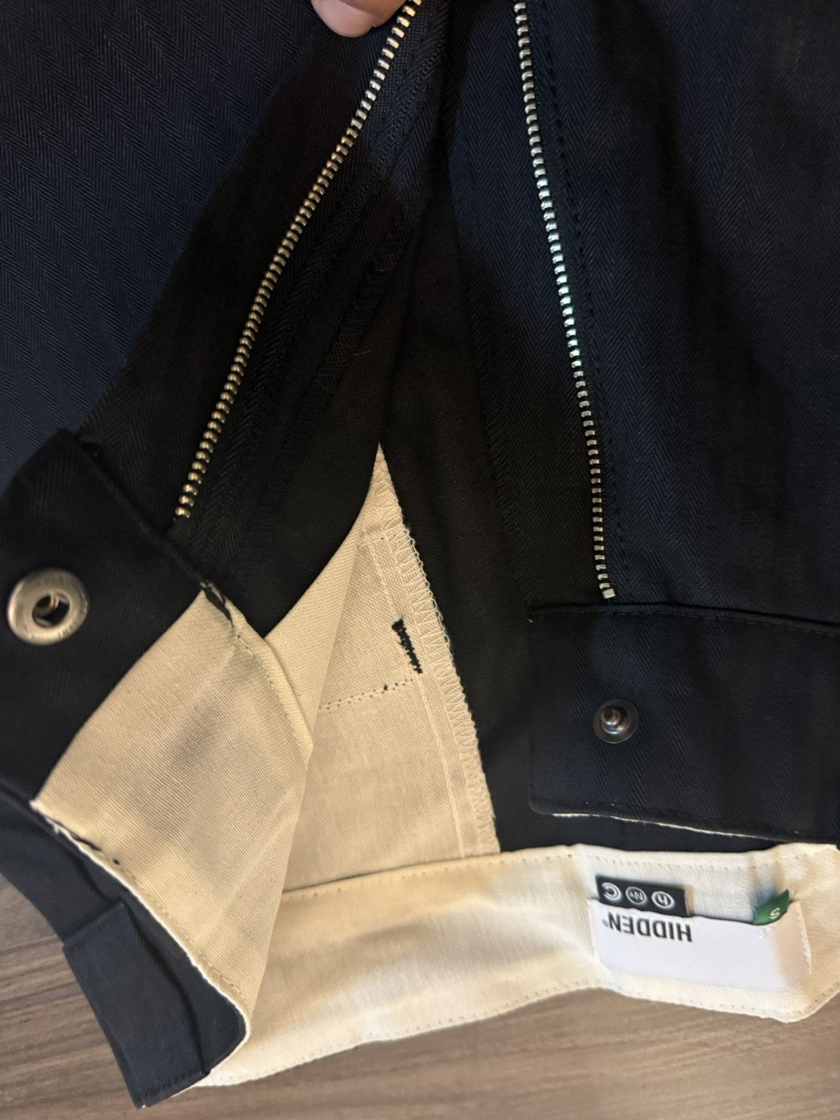HIDDEN Hidden NY Tailored Shorts Black Herringbone – Size S Size US 30 / EU 46 - 5 Thumbnail