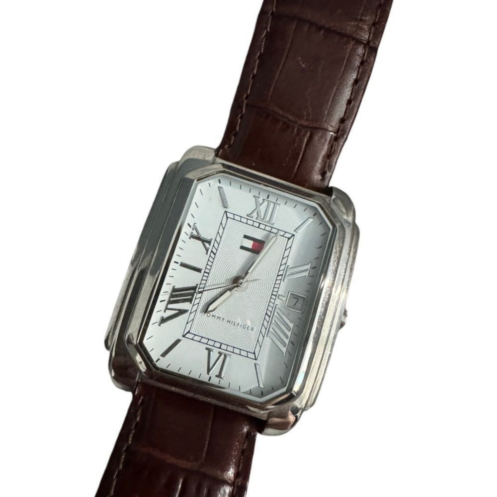 Tommy Hilfiger Tommy Hilfigure vintage watch T10157 Size ONE SIZE - 2 Thumbnail