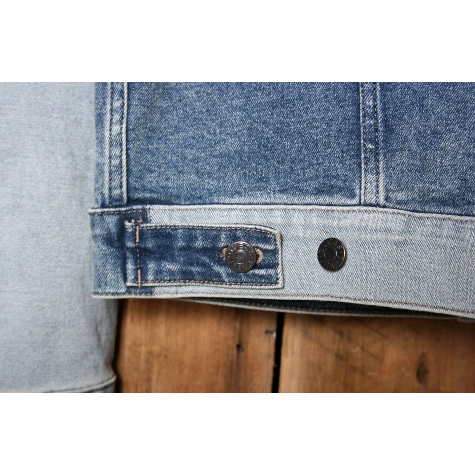 Guess GUESS Blue Two-Tone Stretch Denim Jean Jacket Men Sz L Jacket Jeans Blue Denim Shirt? Size US 33 - 7 Thumbnail