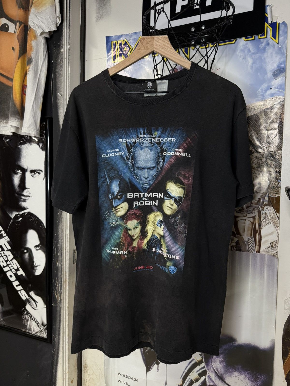 Vintage Vintage 90’s Batman & Robin T-Shirt Vtg Movie Tee Size Large Size US L / EU 52-54 / 3 - 7 Thumbnail