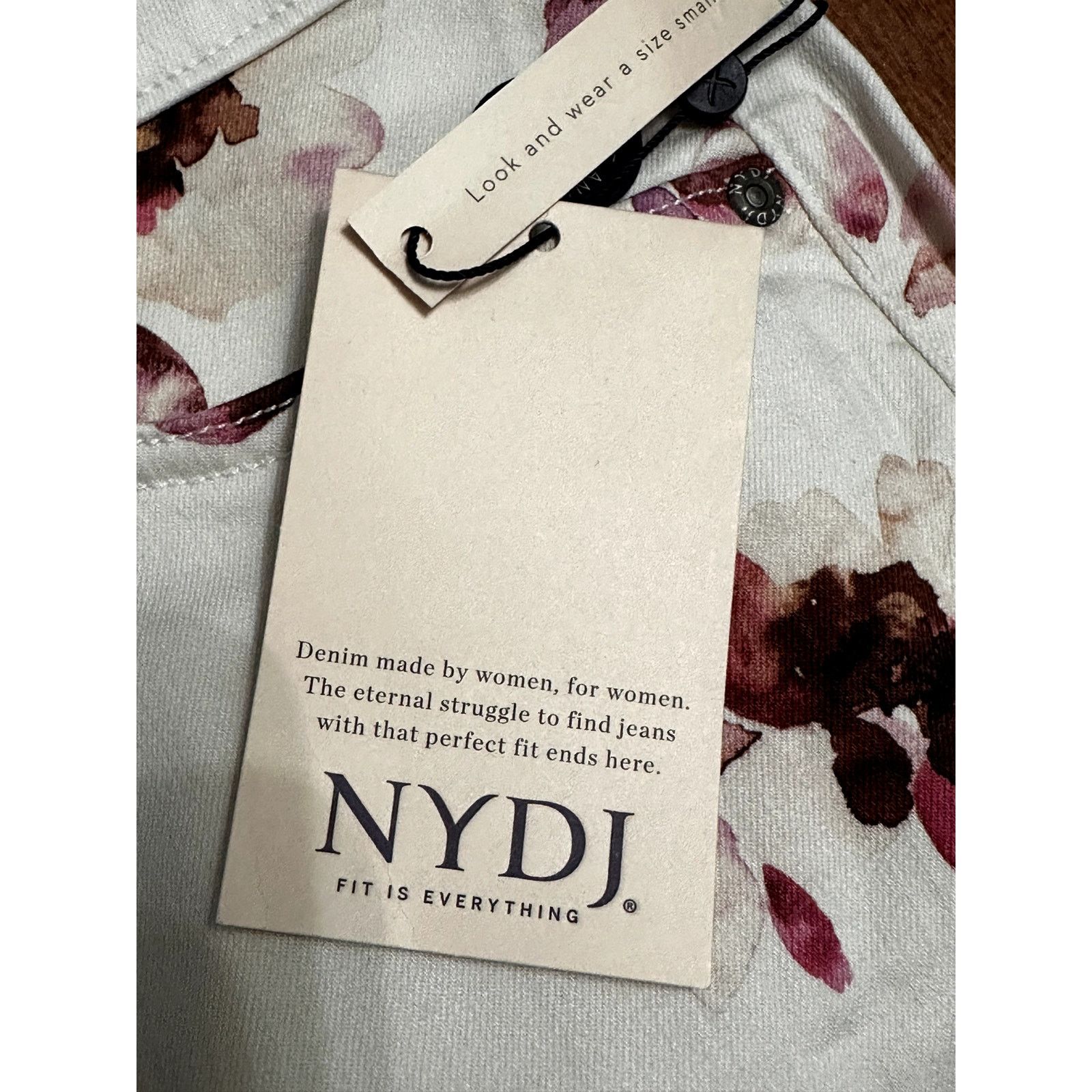 Other NYDJ Jeans Floral Sheri Slim Ankle Length Cream/Pink 14 NWT Size 36" / US 14 / IT 50 - 8 Thumbnail