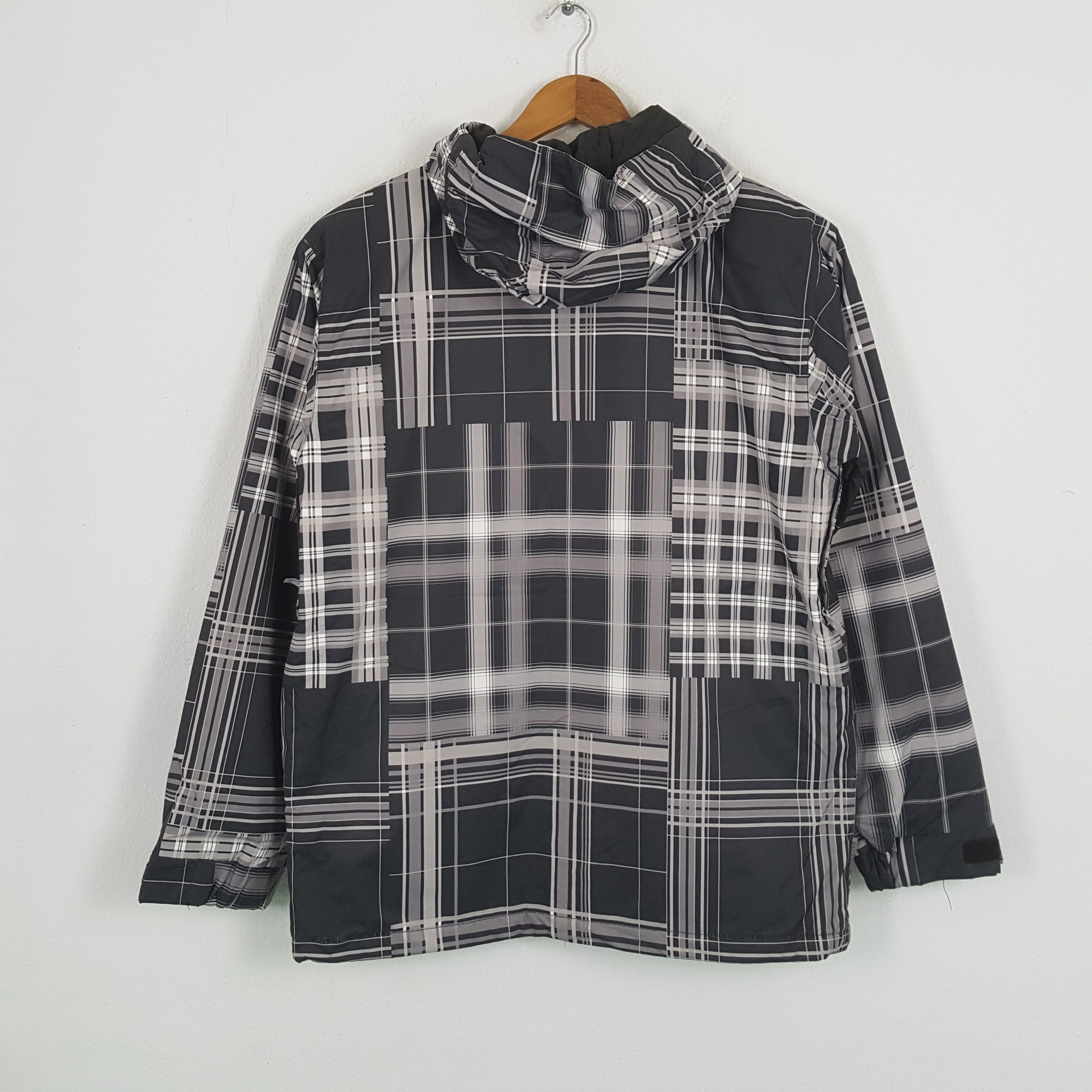 Quiksilver × Vintage Vintage QUIKSILVER Surfing Style Jacket Hoodies Size US L / EU 52-54 / 3 - 3 Thumbnail
