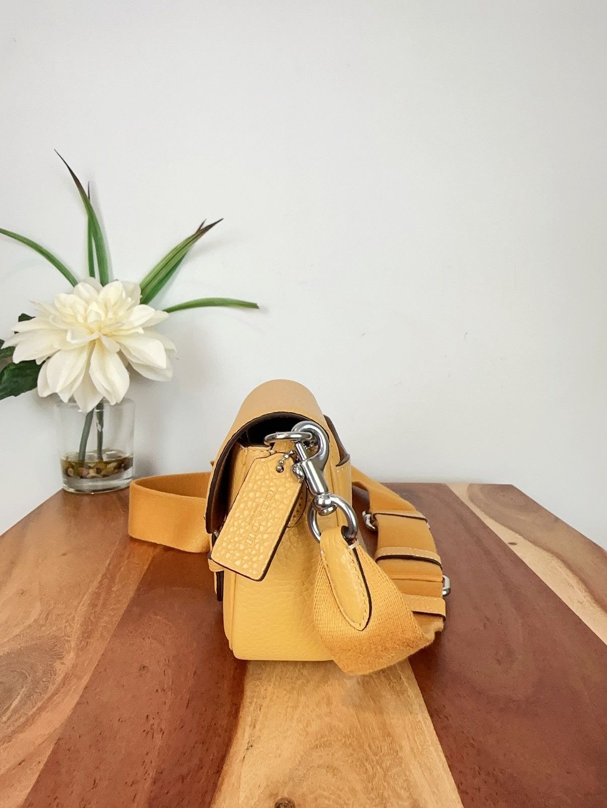 Coach NWT Coach Amelia Small Saddle Bag Size ONE SIZE - 3 Thumbnail