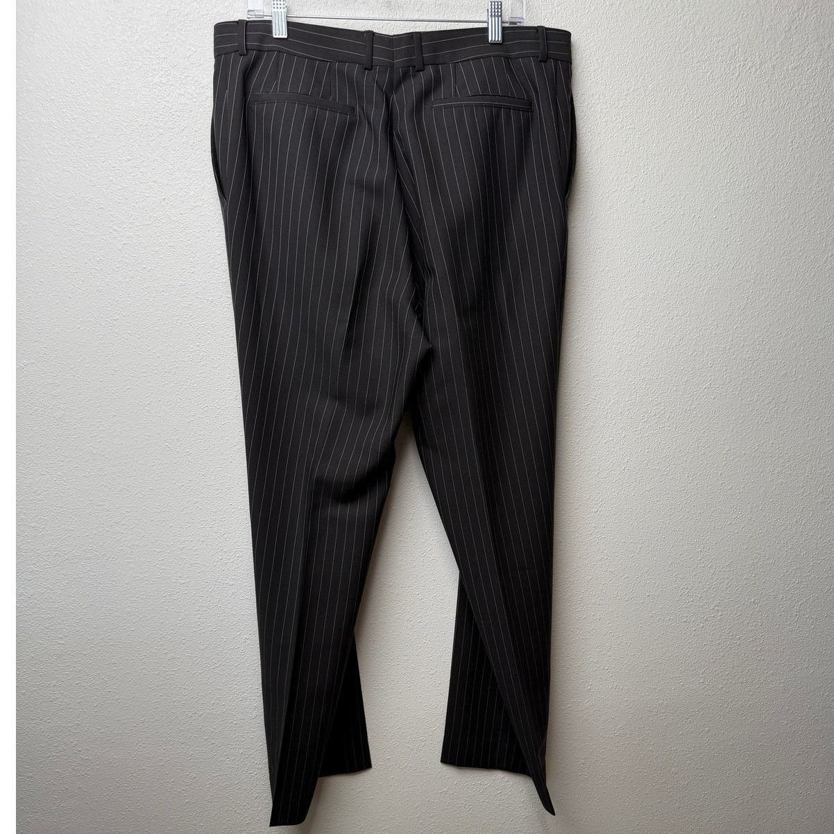 Hugo Boss Hugo Boss Black Pinstripe Wool Mohair 2 Pc Suit Men’s 46R Size 46R - 13 Thumbnail