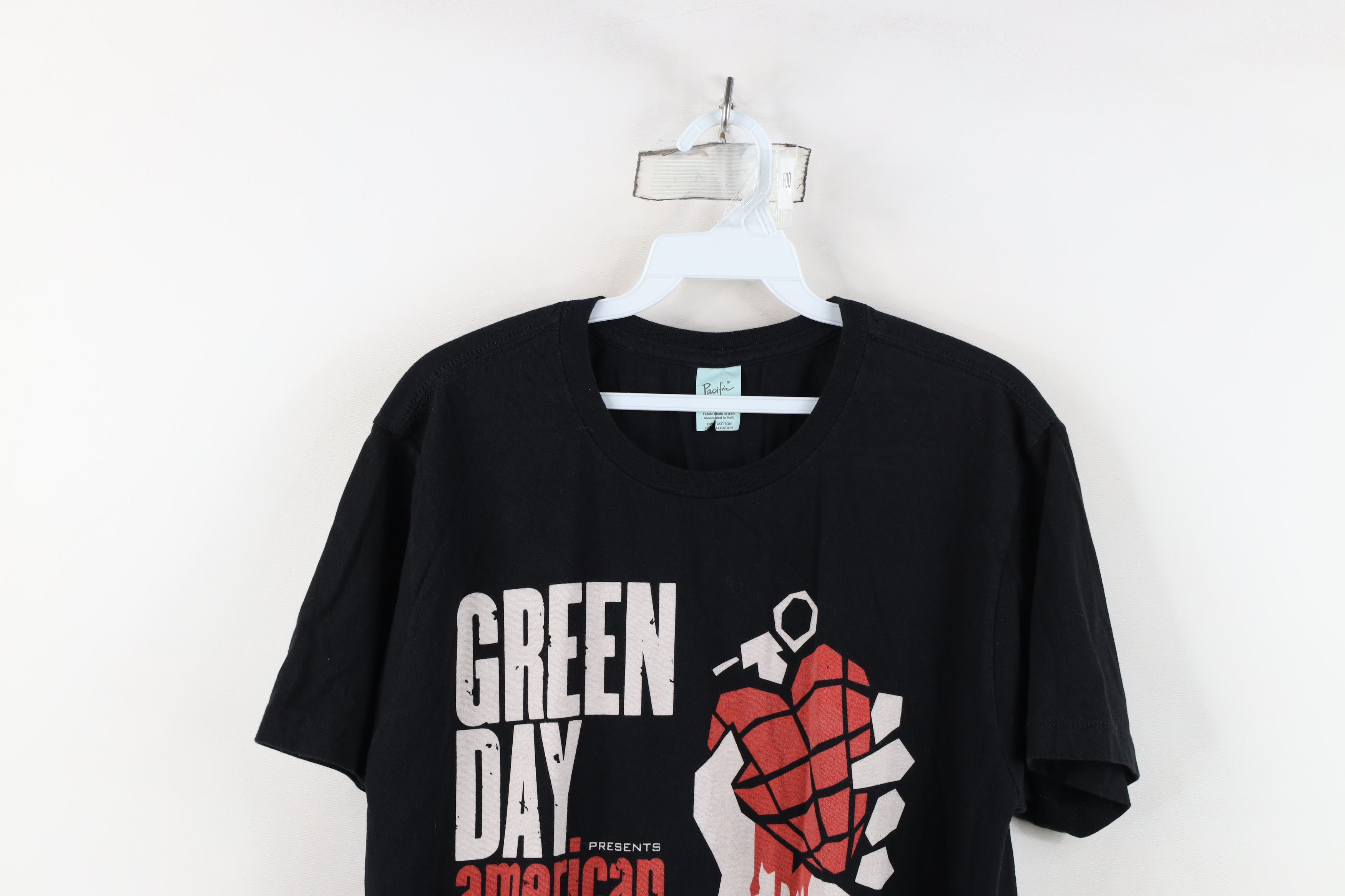 Vintage Vintage Y2K 2004 Idiot Green Day Band Short Sleeve T-Shirt Size US L / EU 52-54 / 3 - 2 Thumbnail