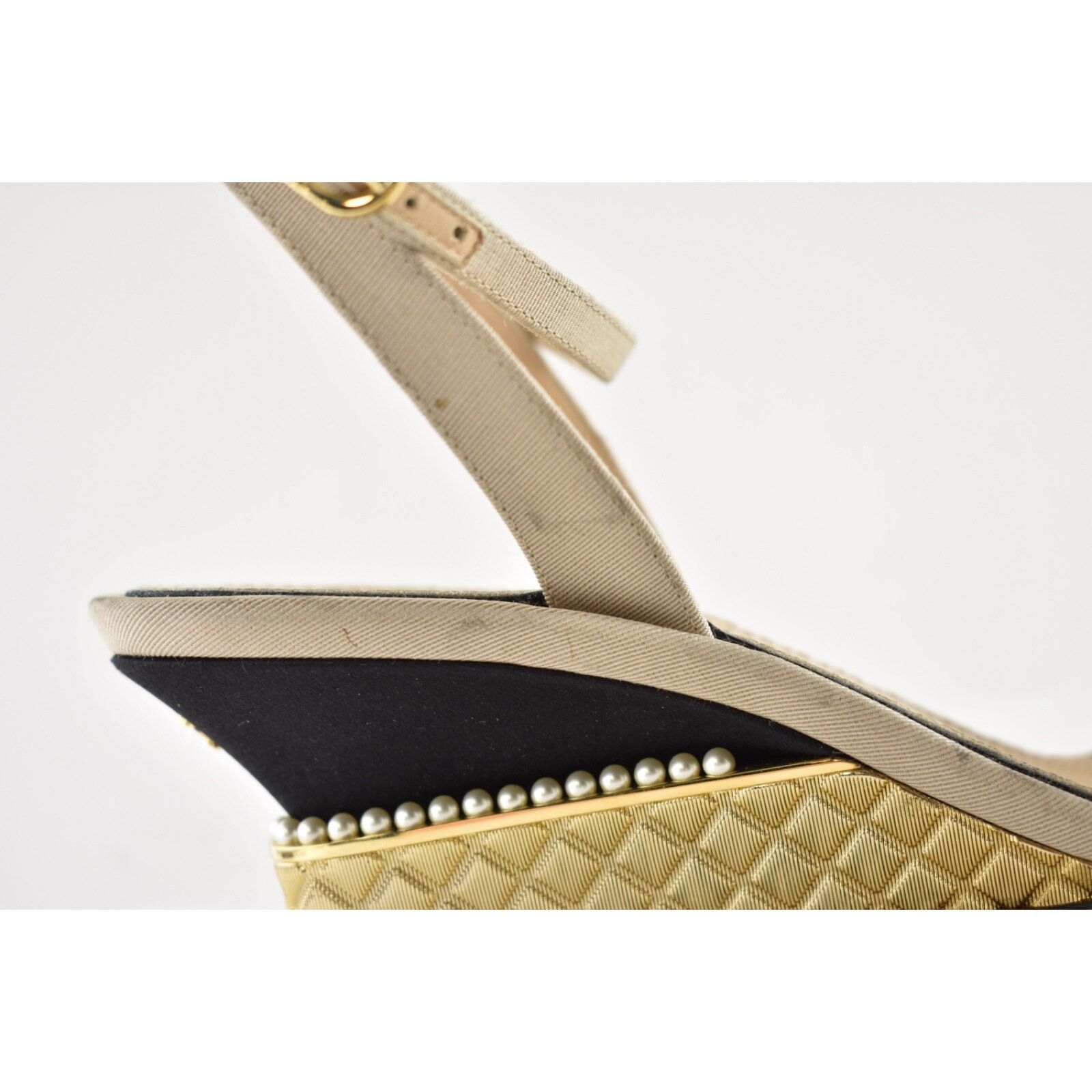 Chanel 17PGrosgrain Pearl CC Ankle Strap Sandals Wedge Heel Pump 37 Size US 7 / IT 37 - 3 Thumbnail