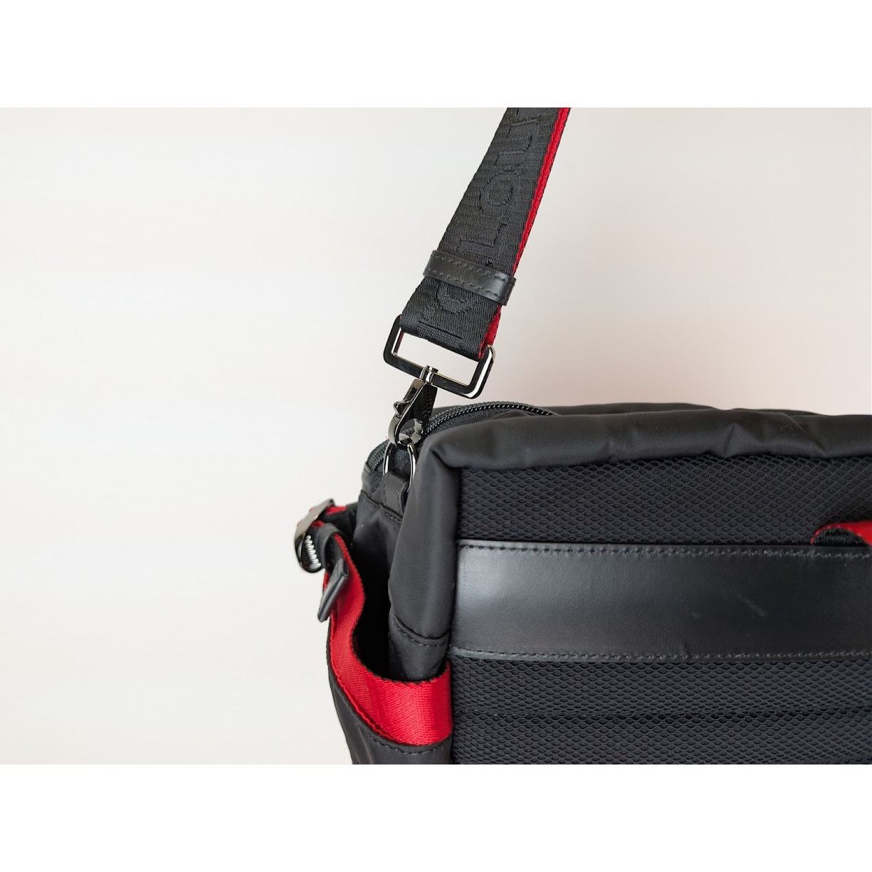 Christian Louboutin o1rshd1 Size: OS / Loubideal Sport Bag in Loubi/Black Size ONE SIZE - 7 Thumbnail