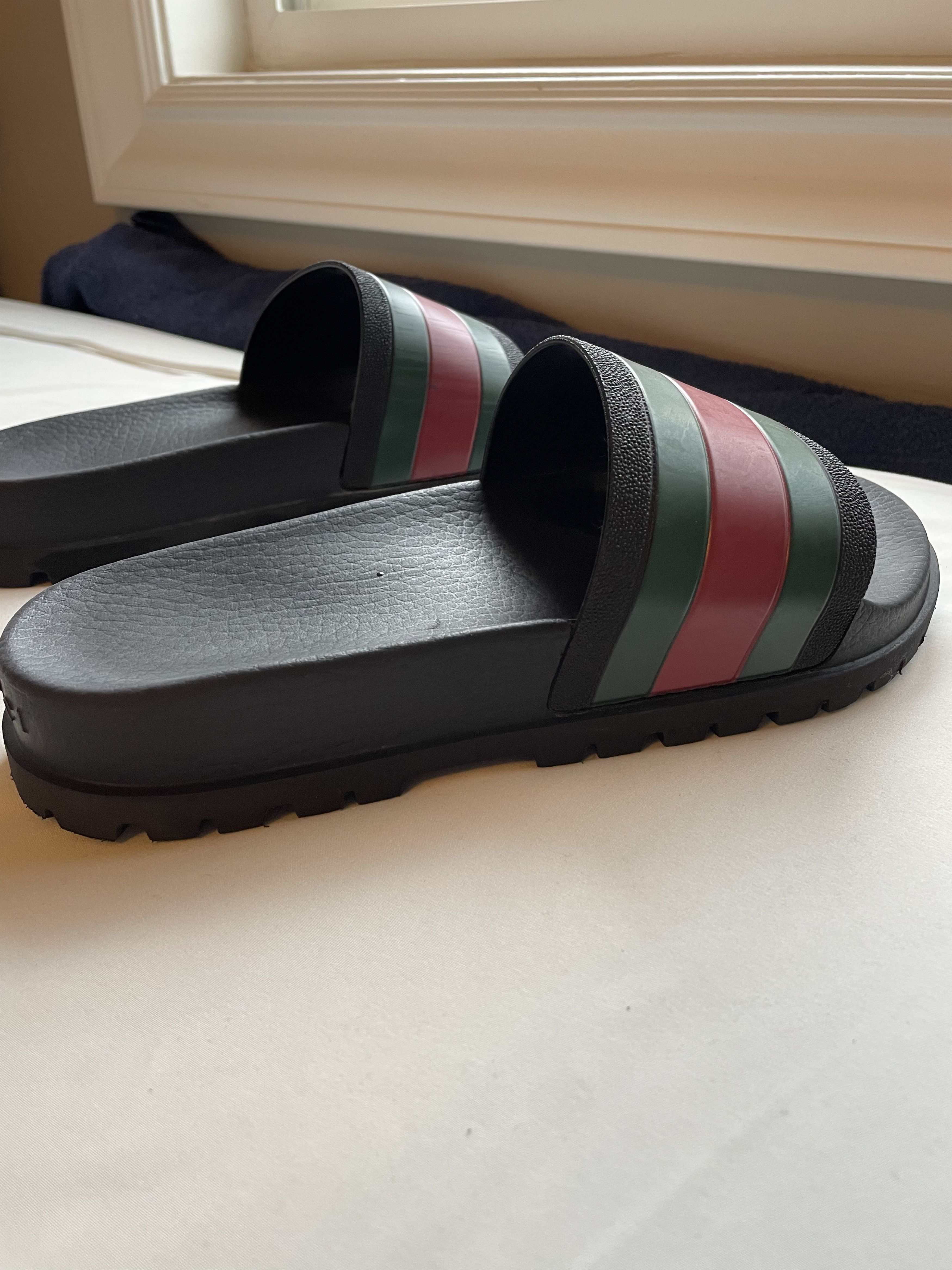 Gucci Gucci slides Size US 8.5 / IT 38.5 - 2 Thumbnail