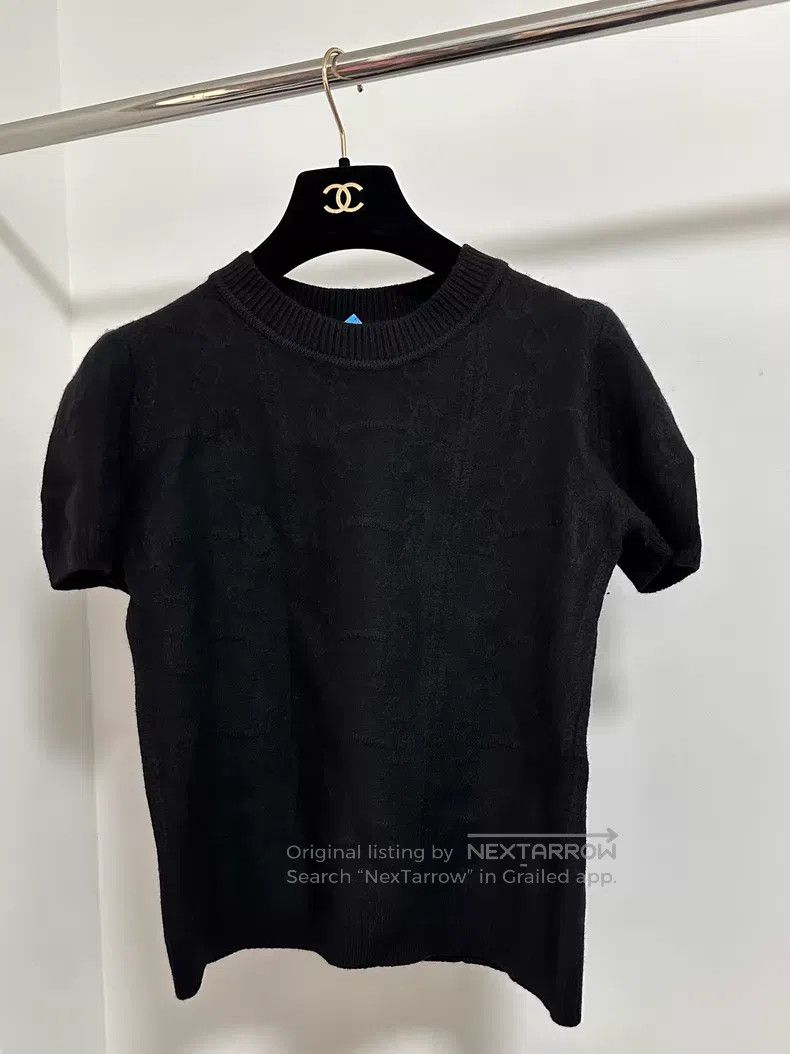 Hermes Hermes Black cashmere short-sleeved top Size XS / US 0-2 / IT 36-38 - 1 Thumbnail
