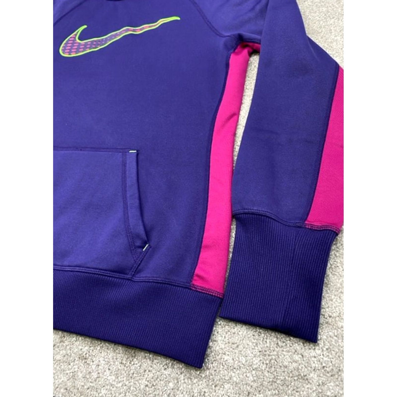 Nike Nike Therma-Fit Hoodie Womens M Purple Long Sleeve Nike Therma Size M / US 6-8 / IT 42-44 - 3 Thumbnail