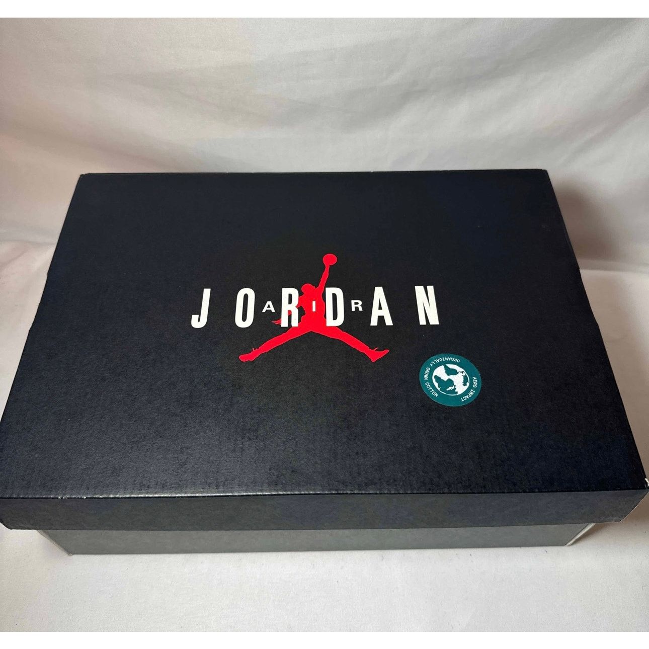 Jordan Brand × Nike Size 5.5 Air Jordan 11 Retro GS Gratitude / Defining Moments Size US 5.5 / EU 38 - 10 Thumbnail