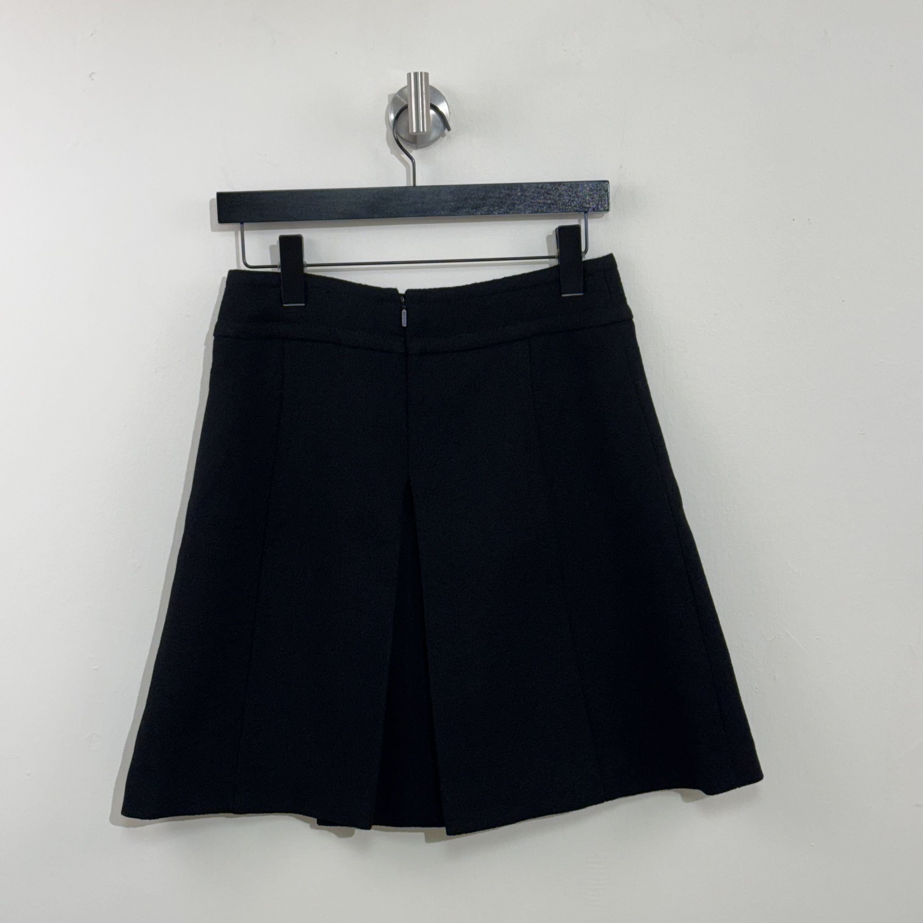 Gucci Gucci Pleated Mini Skirt Size 28" / US 6 / IT 42 - 7 Thumbnail