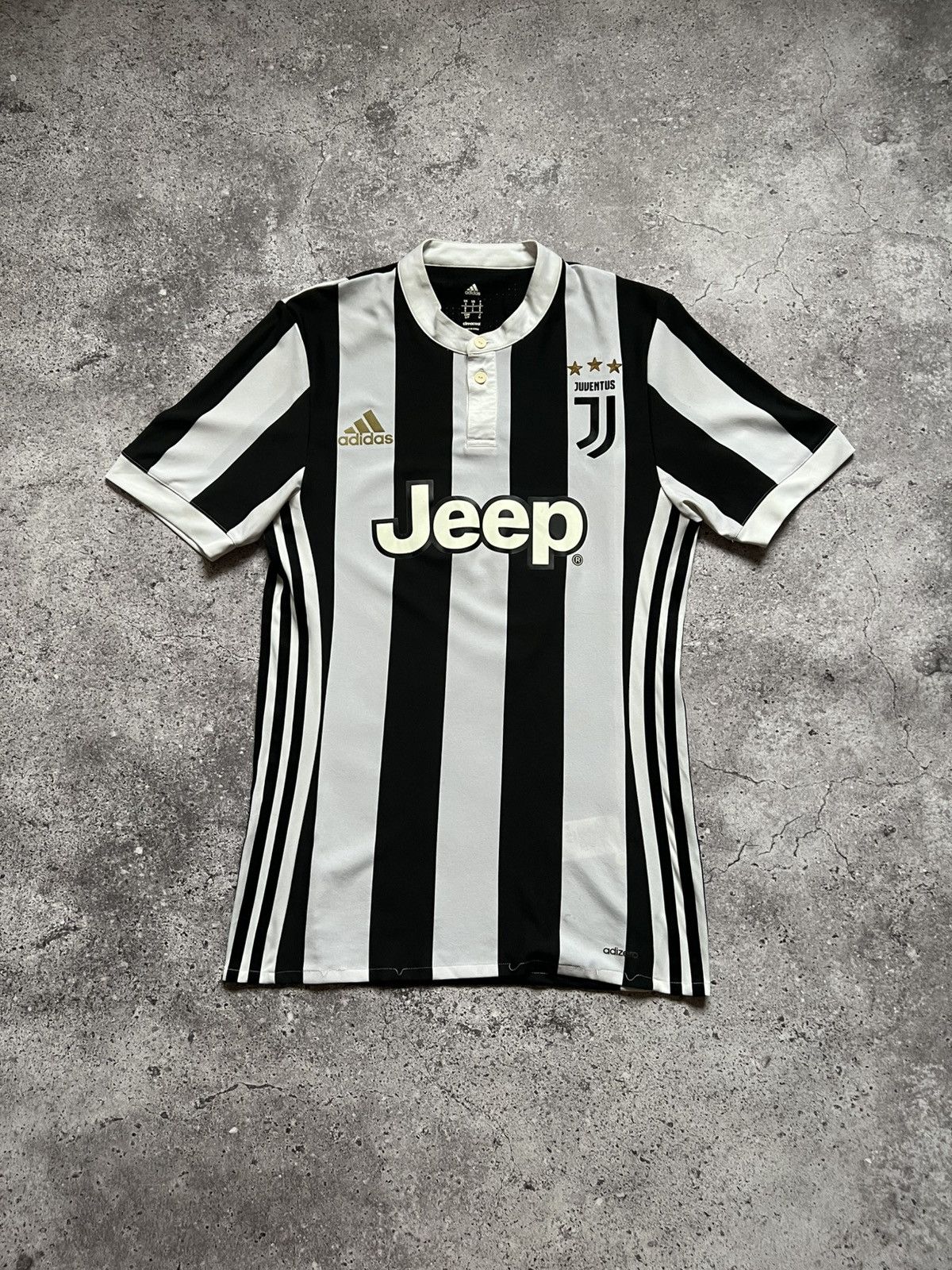 Adidas Adidas Juventus 2017/18 Home Football Shirt Jersey Adizero Size US S / EU 44-46 / 1 - 1 Thumbnail