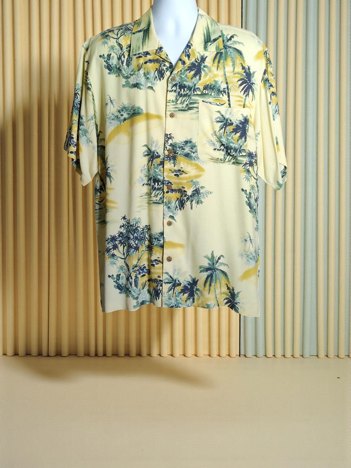 Tommy Bahama Tommy Bahama 100% Silk Hawaiian Shirt Medium Yellow Tropical Size US M / EU 48-50 / 2 - 3 Thumbnail