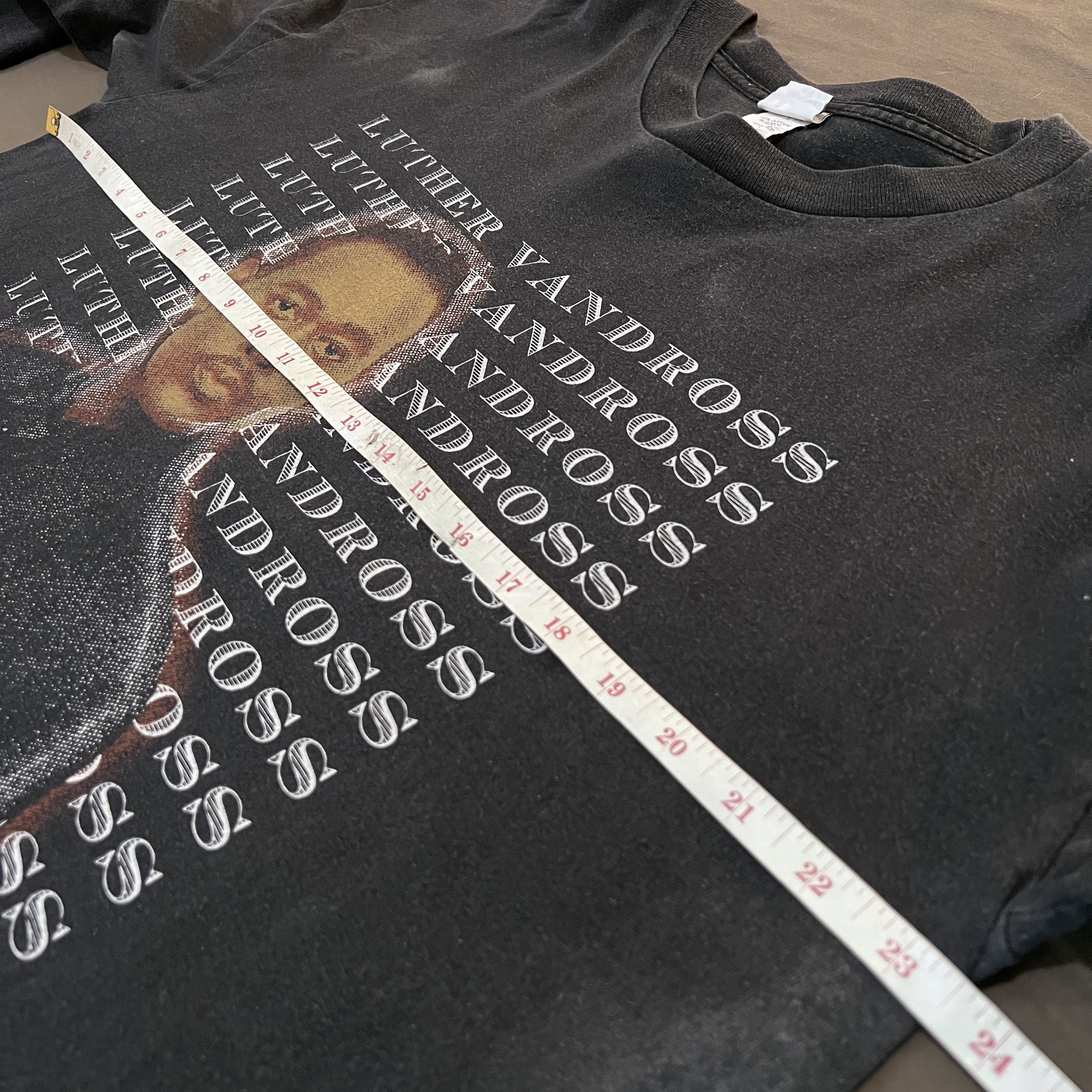 Band Tees Vintage Y2K Luther Vandross Love Tour Tee Faded Soul R&B Size US L / EU 52-54 / 3 - 17 Thumbnail