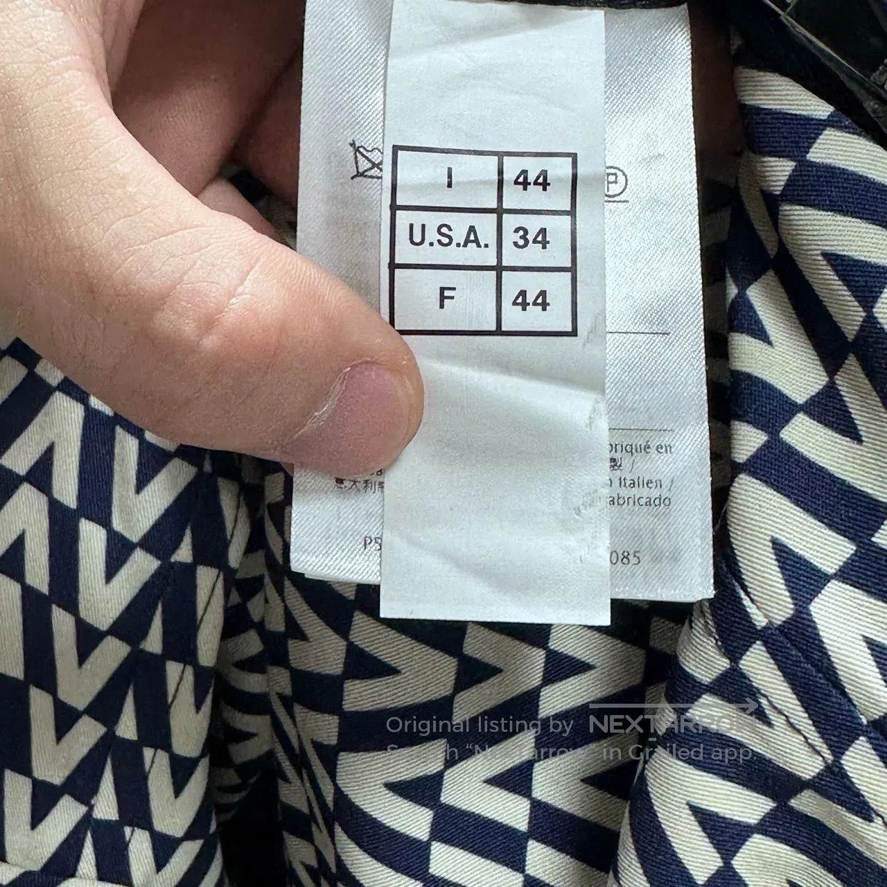 Valentino Valentino V Logo Print Jacket. Size US M / EU 48-50 / 2 - 5 Thumbnail