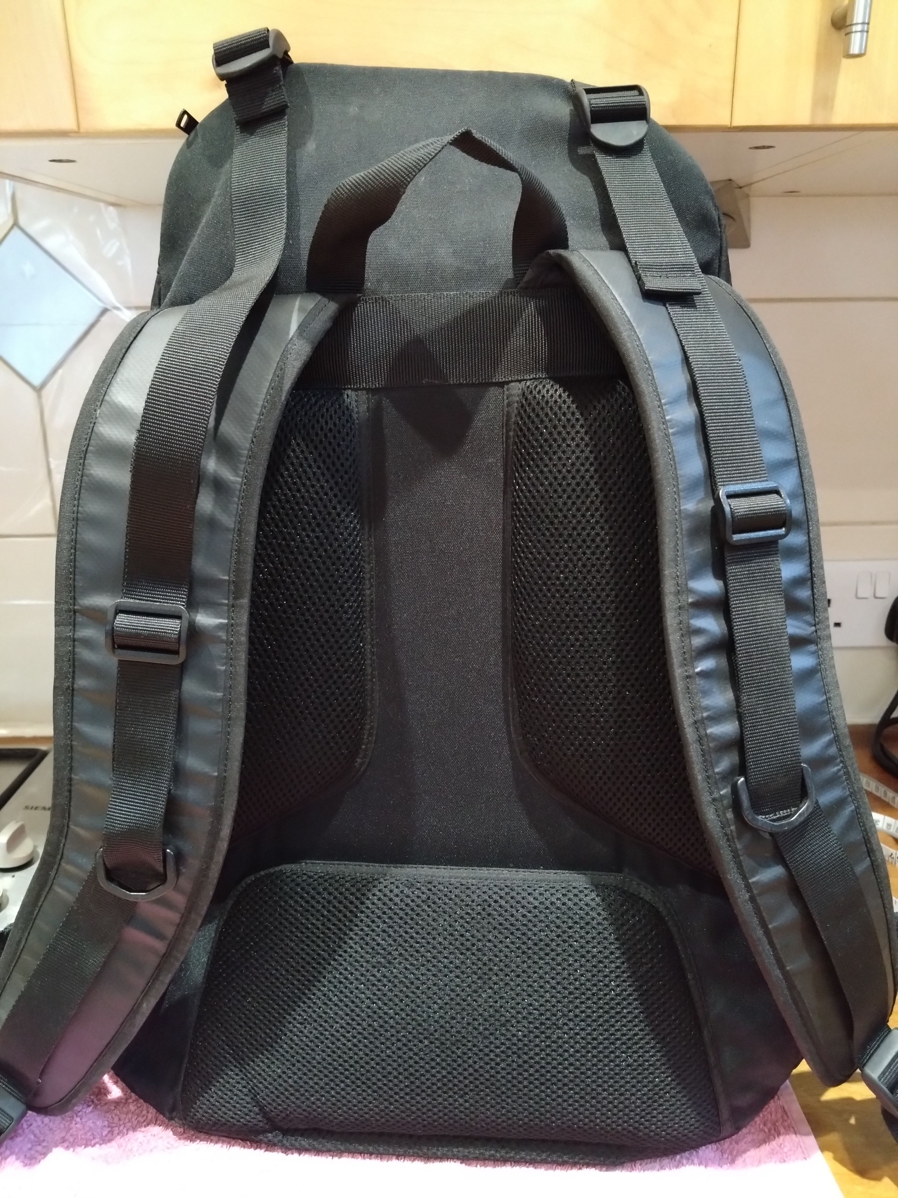 Orbit Gear Orbit Gear x Living bone unique Diverse zip backpack Size ONE SIZE - 2 Thumbnail