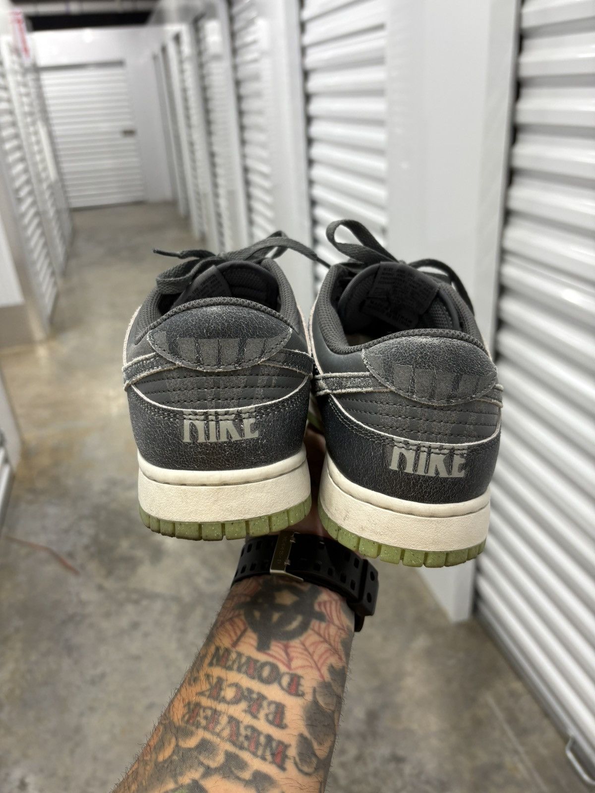 Nike × Vintage Nike Dunk Low Retro PRM Halloween 2022 Size US 10.5 / EU 43-44 - 4 Thumbnail