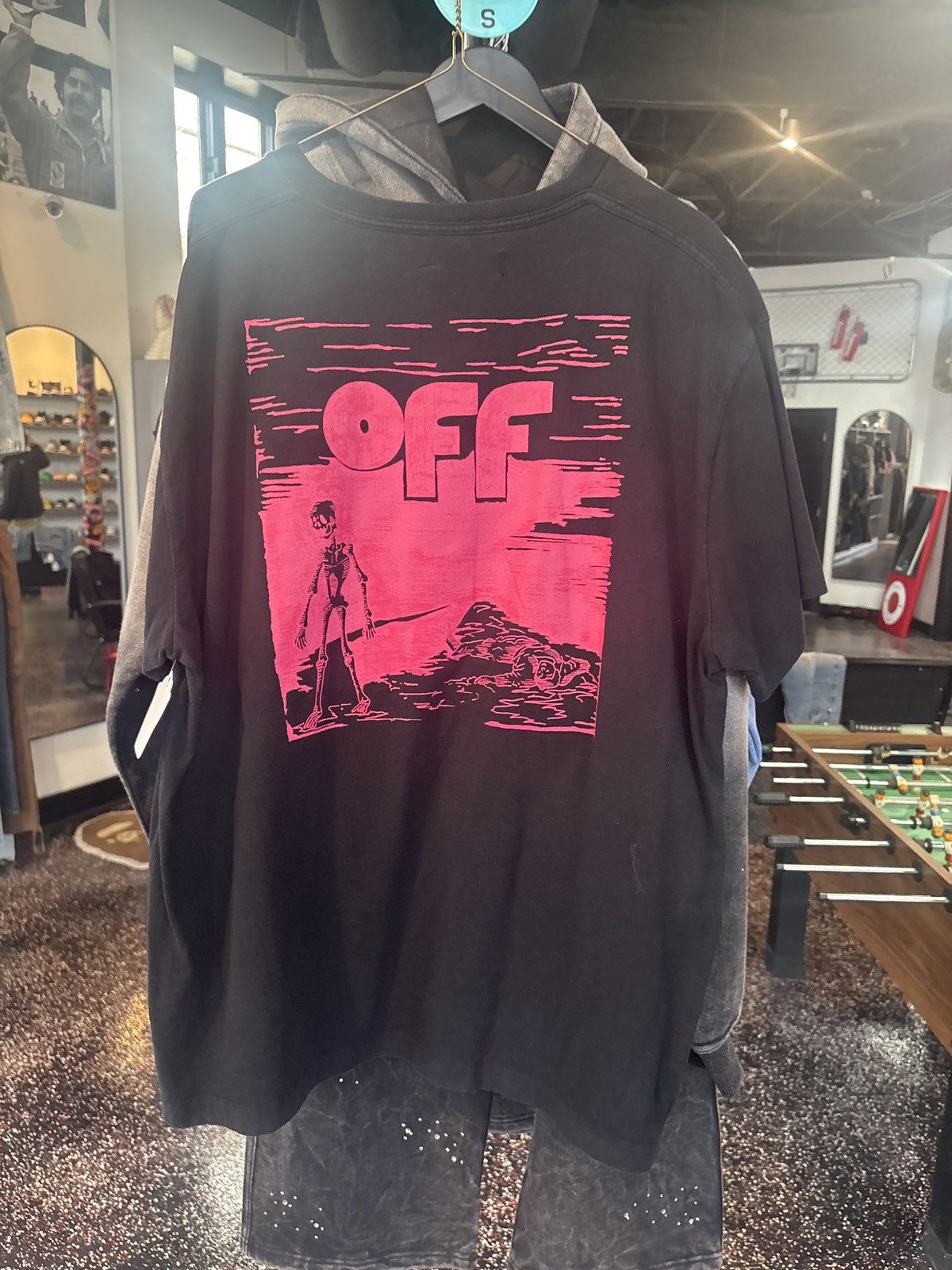 Off-White Pff White Pink/Red Skeleton Tee Size US XXL / EU 58 / 5 - 2 Thumbnail