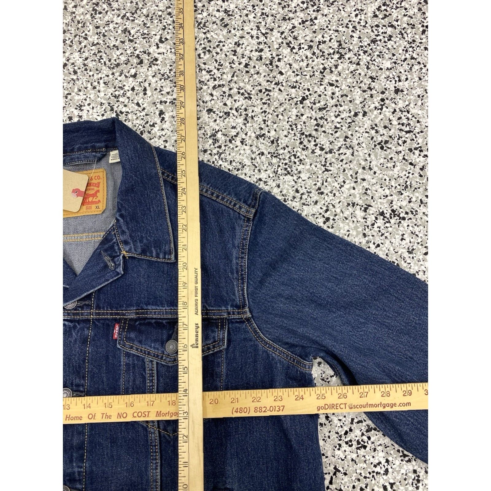 Levi's Levi's Denim Trucker Jacket Men's XL Dark Rinse Indigo Cotton Red Tab Size US XL / EU 56 / 4 - 3 Thumbnail