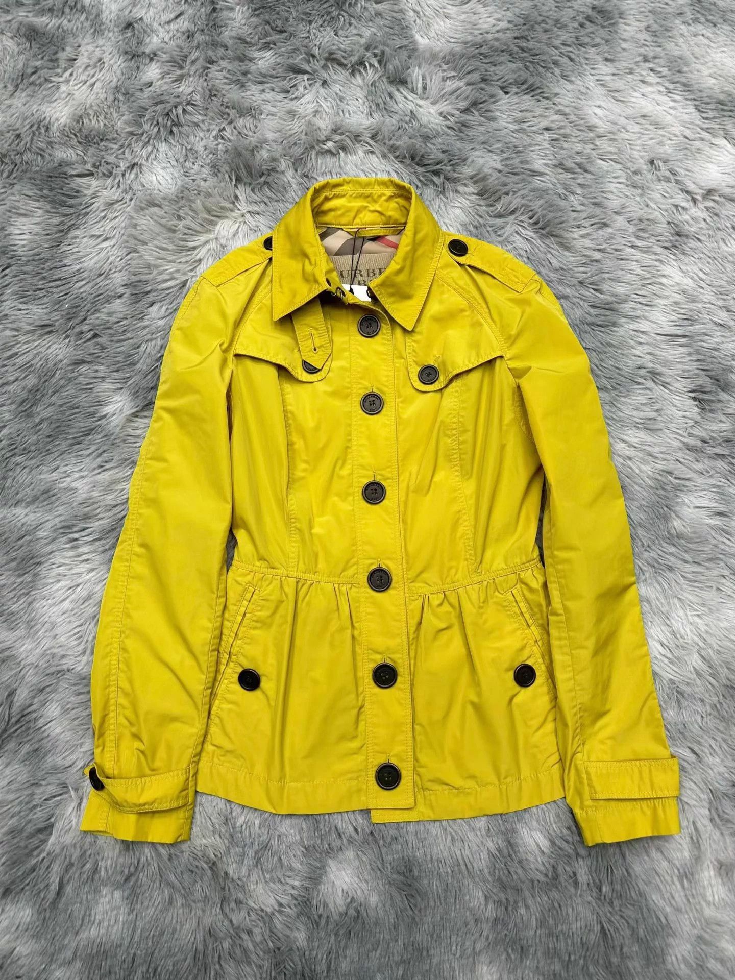 Burberry Burberry Women's Nylon Jacket uk6 new Size XS / US 0-2 / IT 36-38 - 1 Thumbnail