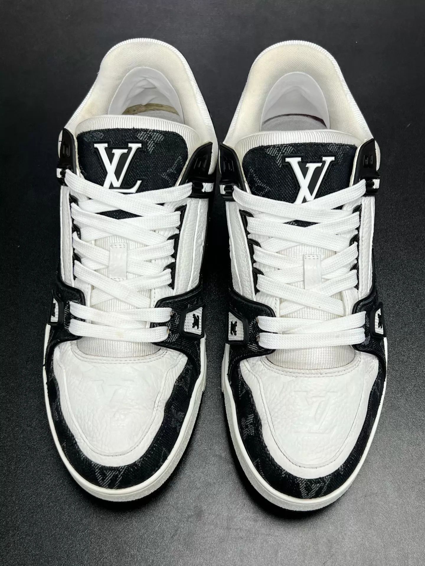 Louis Vuitton LV TRAINER Black White Denim UK7.5/41.5 24 Anti-Abrasion Size US 8.5 / EU 41-42 - 3 Thumbnail