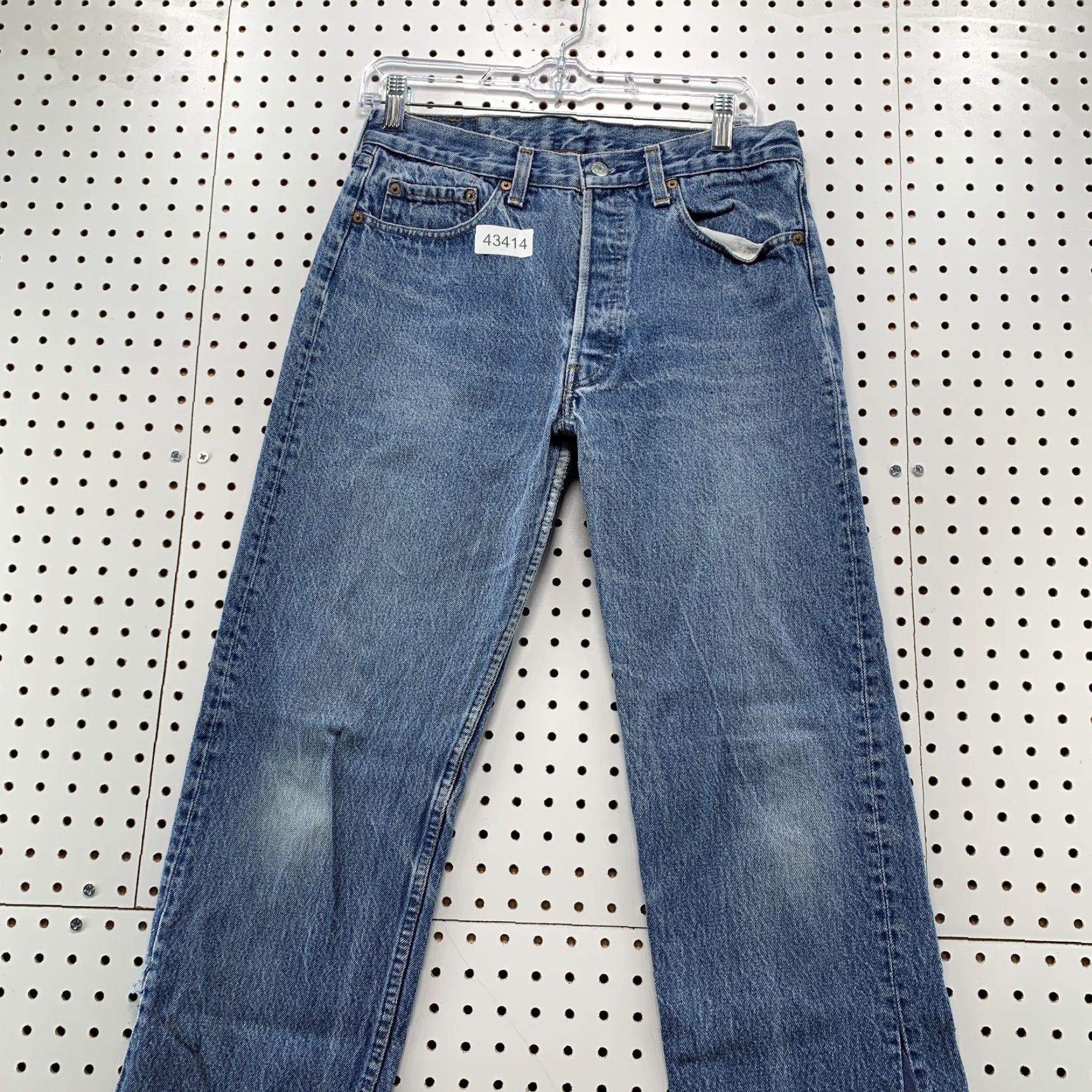 Levi's VINTAGE Levi's 501 Jeans Denim Blue Mens 32x30 Size 30x28 Straight 80s Theme 5-Pocket Mens Jeans Size US 30 / EU 46 - 2 Thumbnail