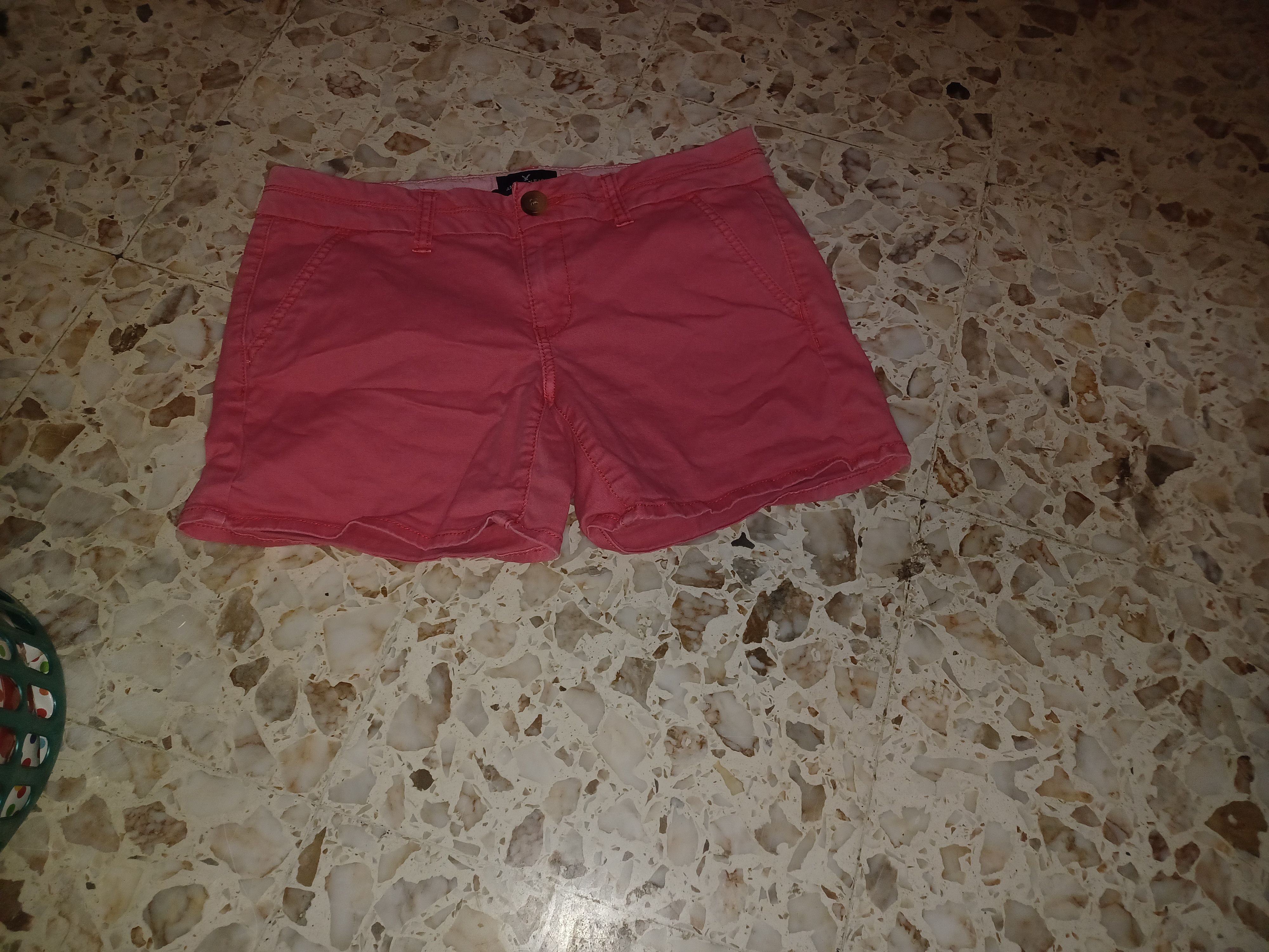 American Eagle Outfitters American Eagle Outfitters Women's Shorts SZ 2 Pink Size 26" / US 2 / IT 38 - 1 Thumbnail