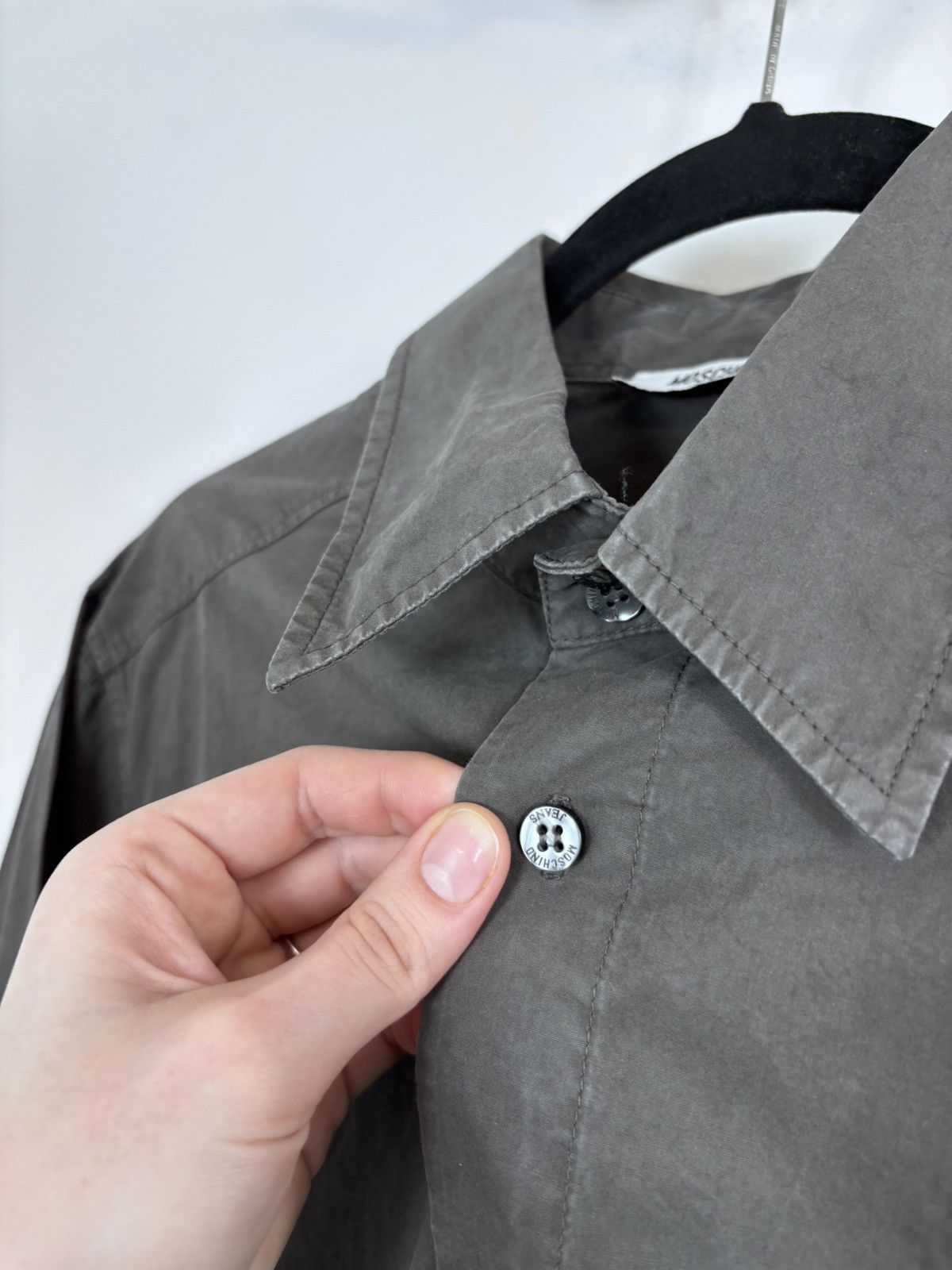Moschino Vintage Moschino Jeans Men’s Khaki Brown Long Sleeve Shirt Size US M / EU 48-50 / 2 - 14 Thumbnail