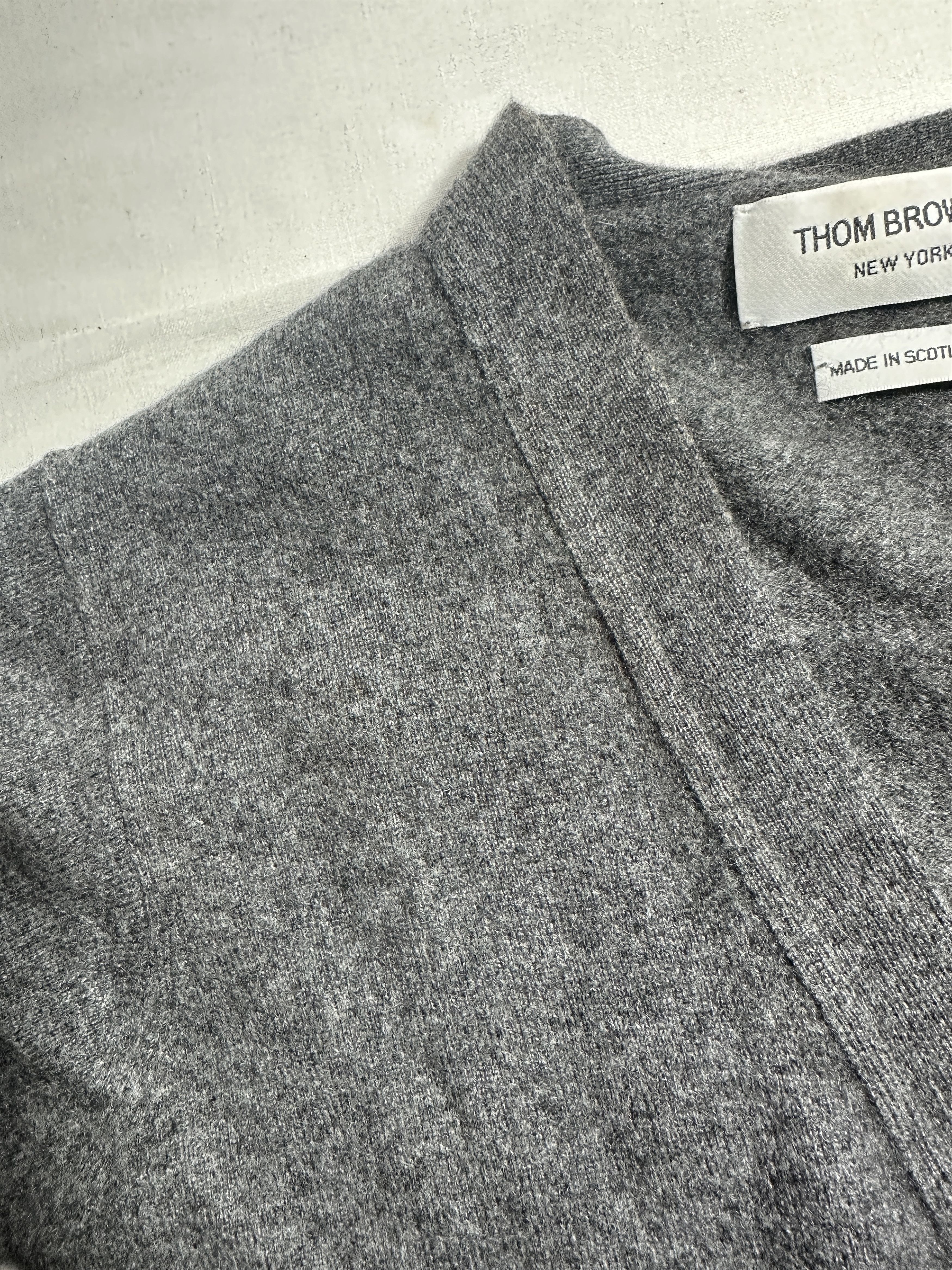 Thom Browne Thom Browne Cashmere 4-Bar Stripe Cardigan Size 2 Scotland Size US M / EU 48-50 / 2 - 10 Thumbnail