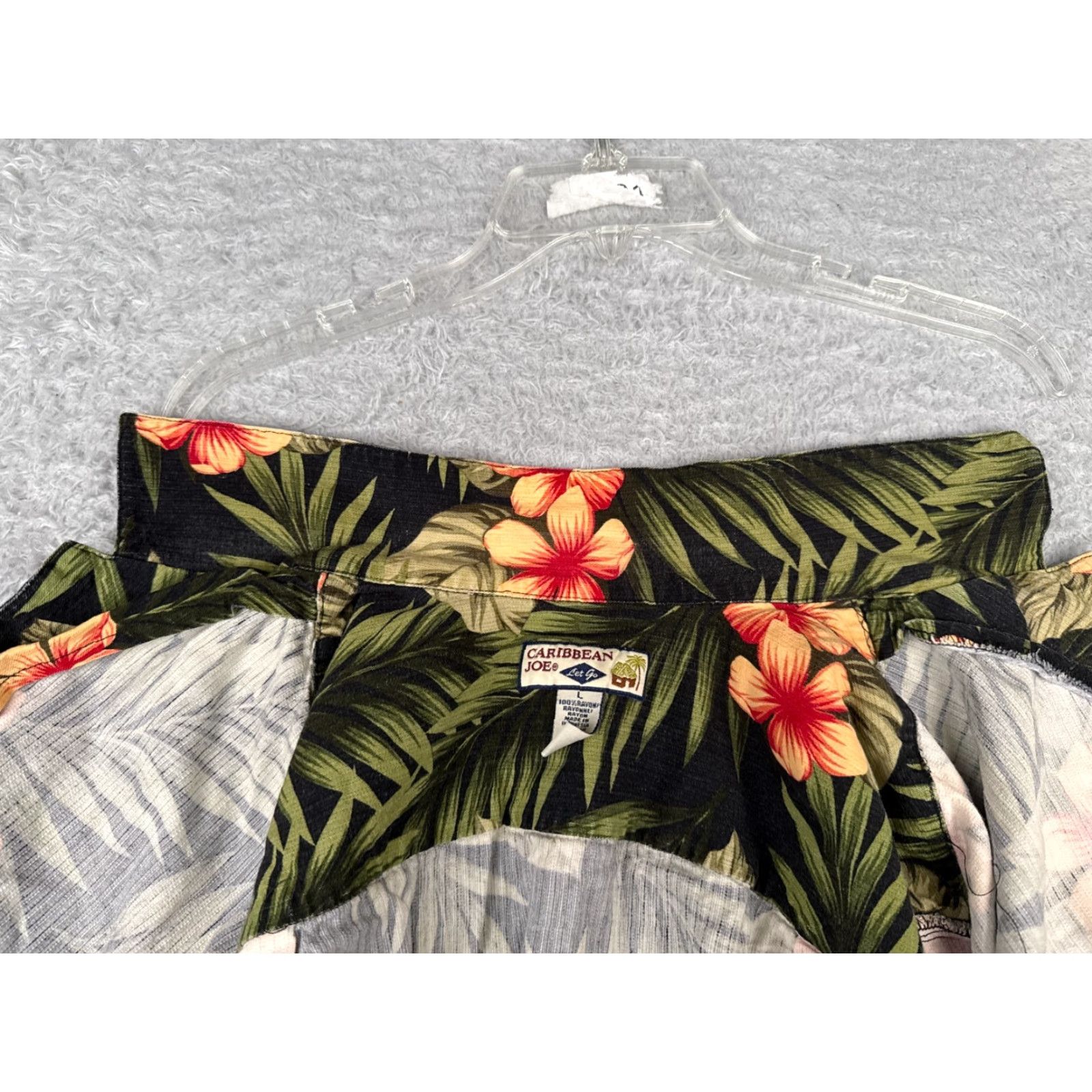 Vintage VINTAGE Caribbean Shirt Mens Large Black Palm Leaf Print Button Up Hawaiian 100% Rayon Size US L / EU 52-54 / 3 - 2 Thumbnail